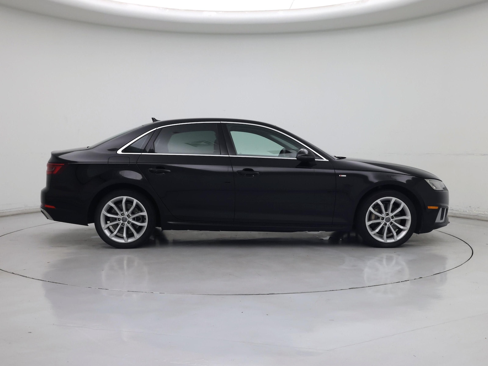 2019 Audi A4 Premium - Photo 8