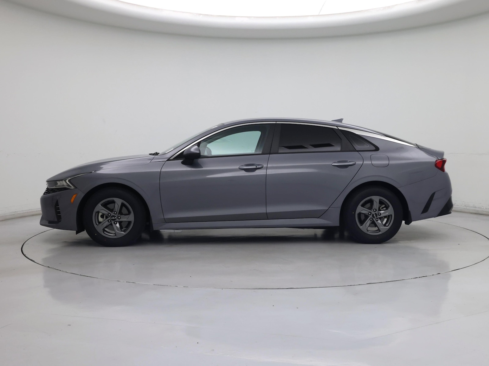 2023 Kia K5 LXS - Photo 4