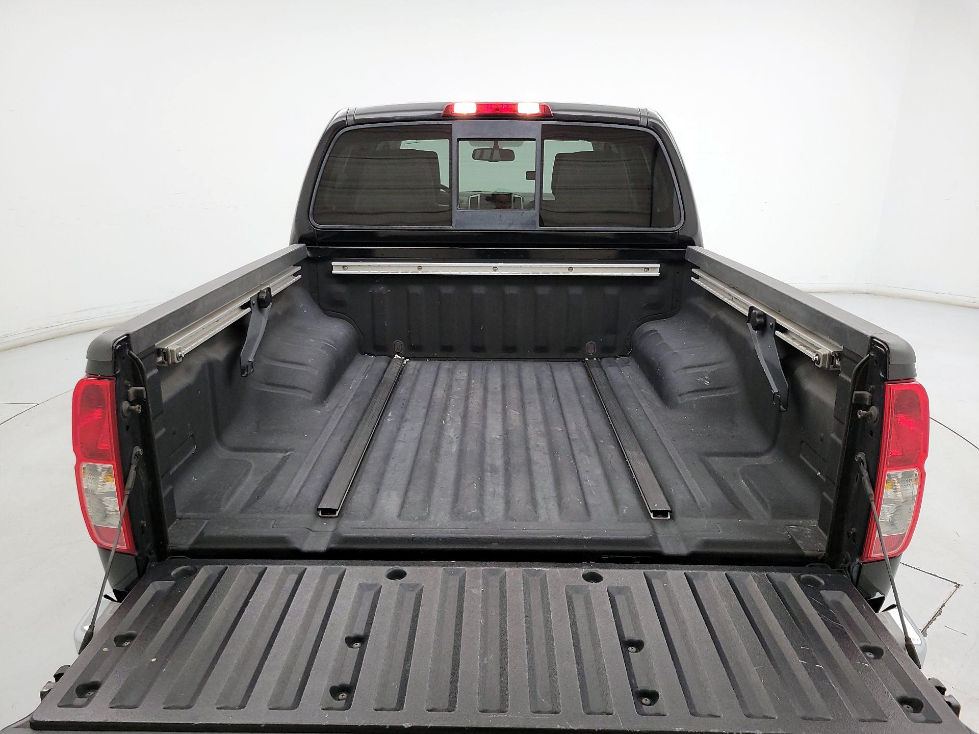 Thumbnail: 2016 Nissan Frontier - 20