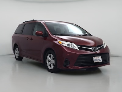2019 Toyota Sienna LE