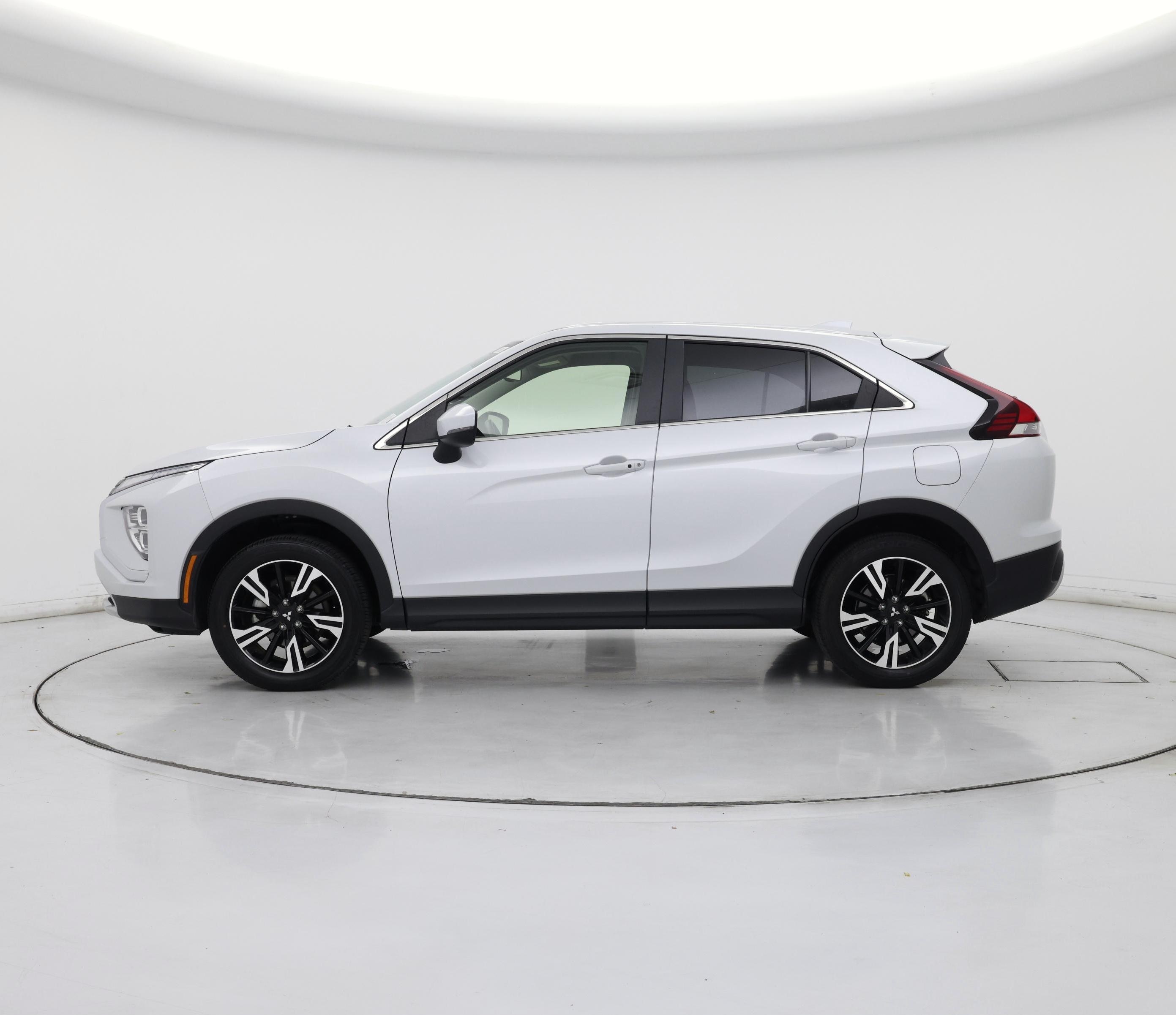 Thumbnail: 2025 Mitsubishi Eclipse Cross - 3