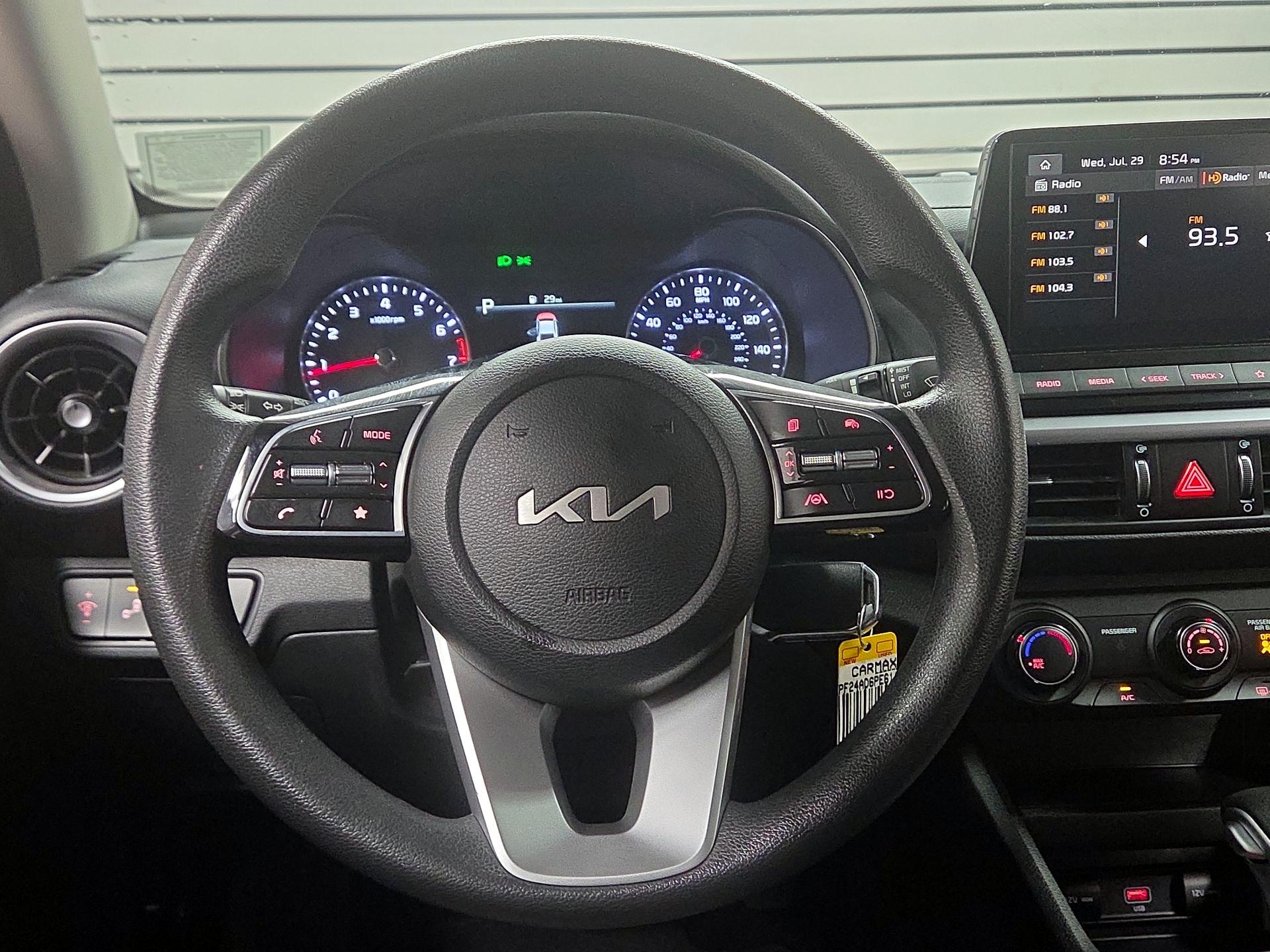 Thumbnail: 2023 Kia Forte - 10