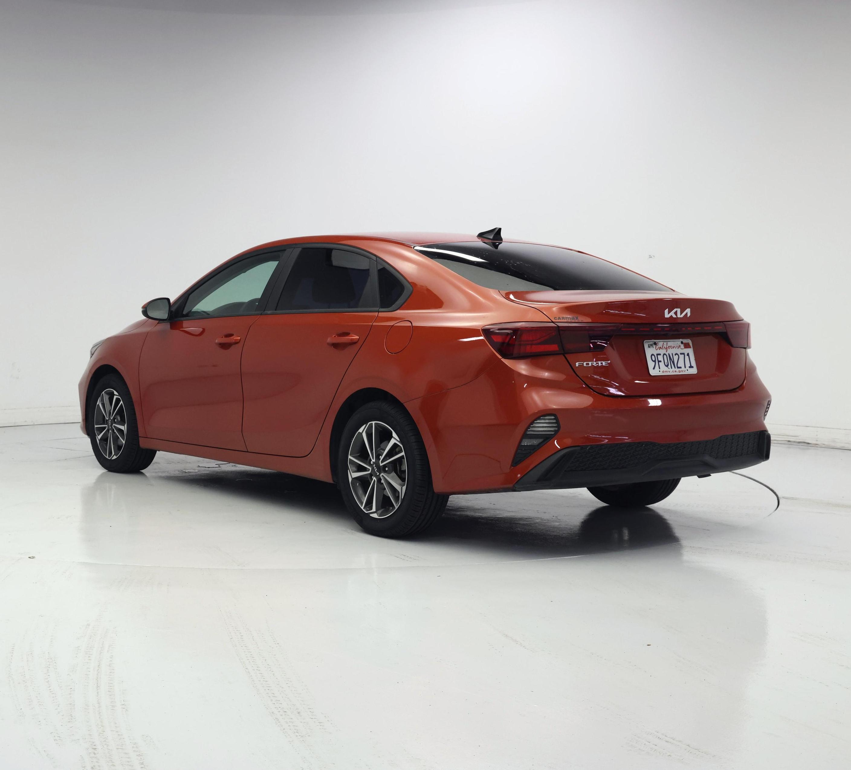 Thumbnail: 2023 Kia Forte - 2