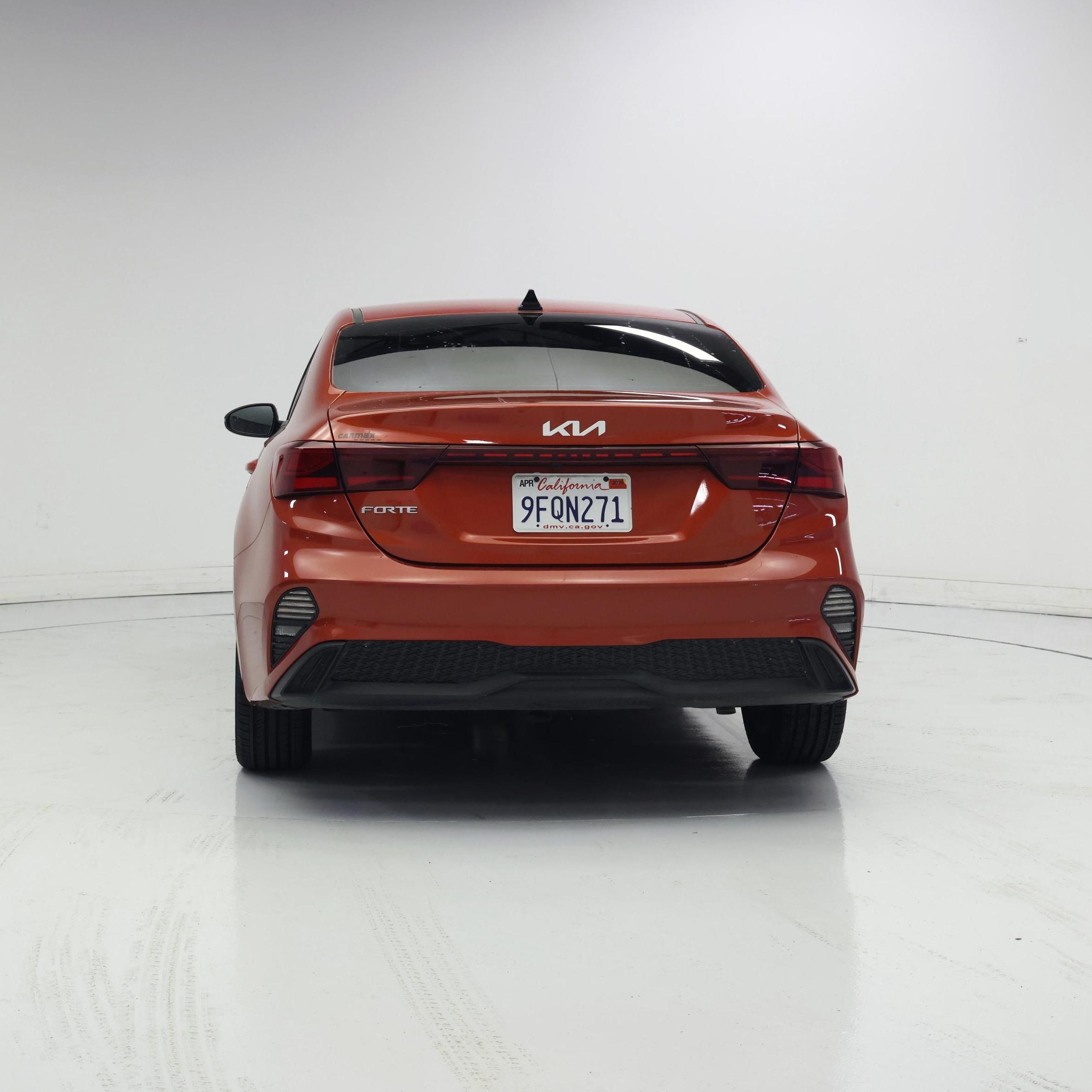 Thumbnail: 2023 Kia Forte - 6