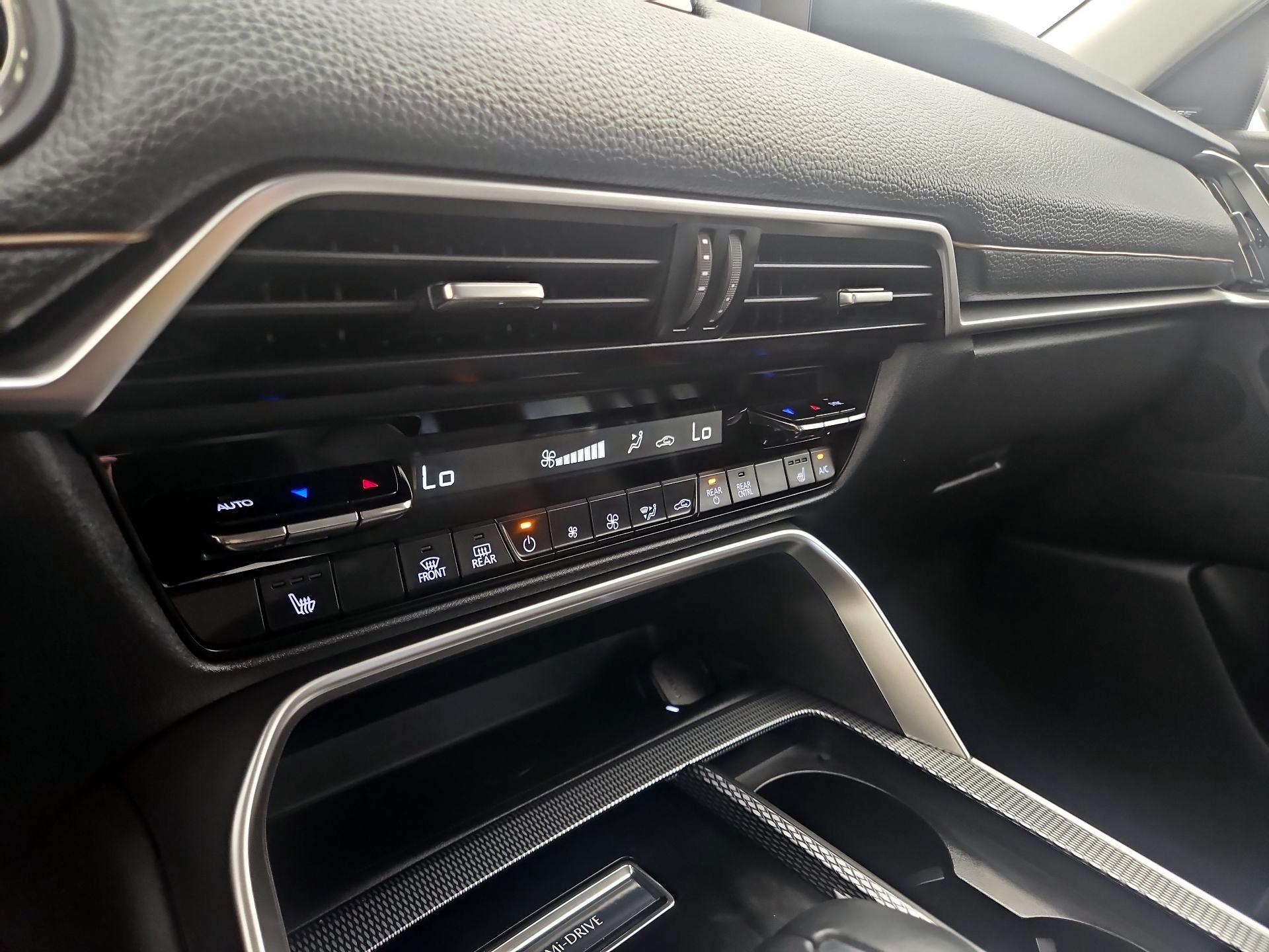 Thumbnail: 2025 Mazda CX-90 - 17