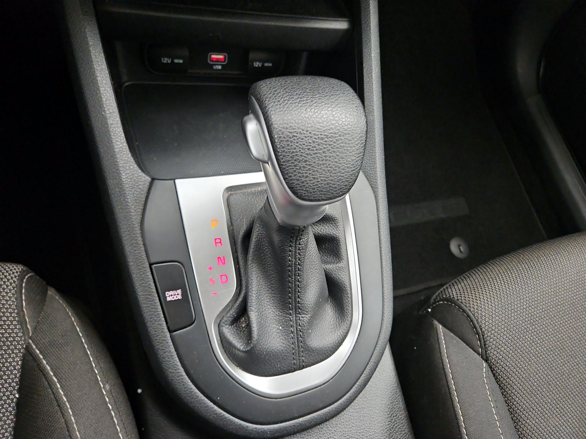 Thumbnail: 2023 Kia Forte - 17