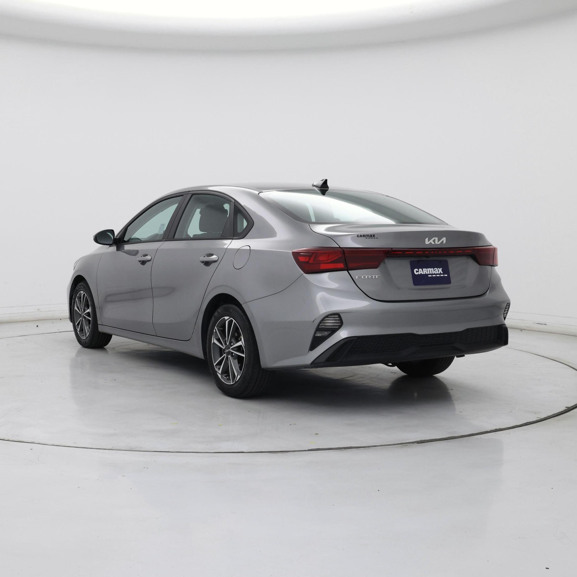 Thumbnail: 2023 Kia Forte - 2