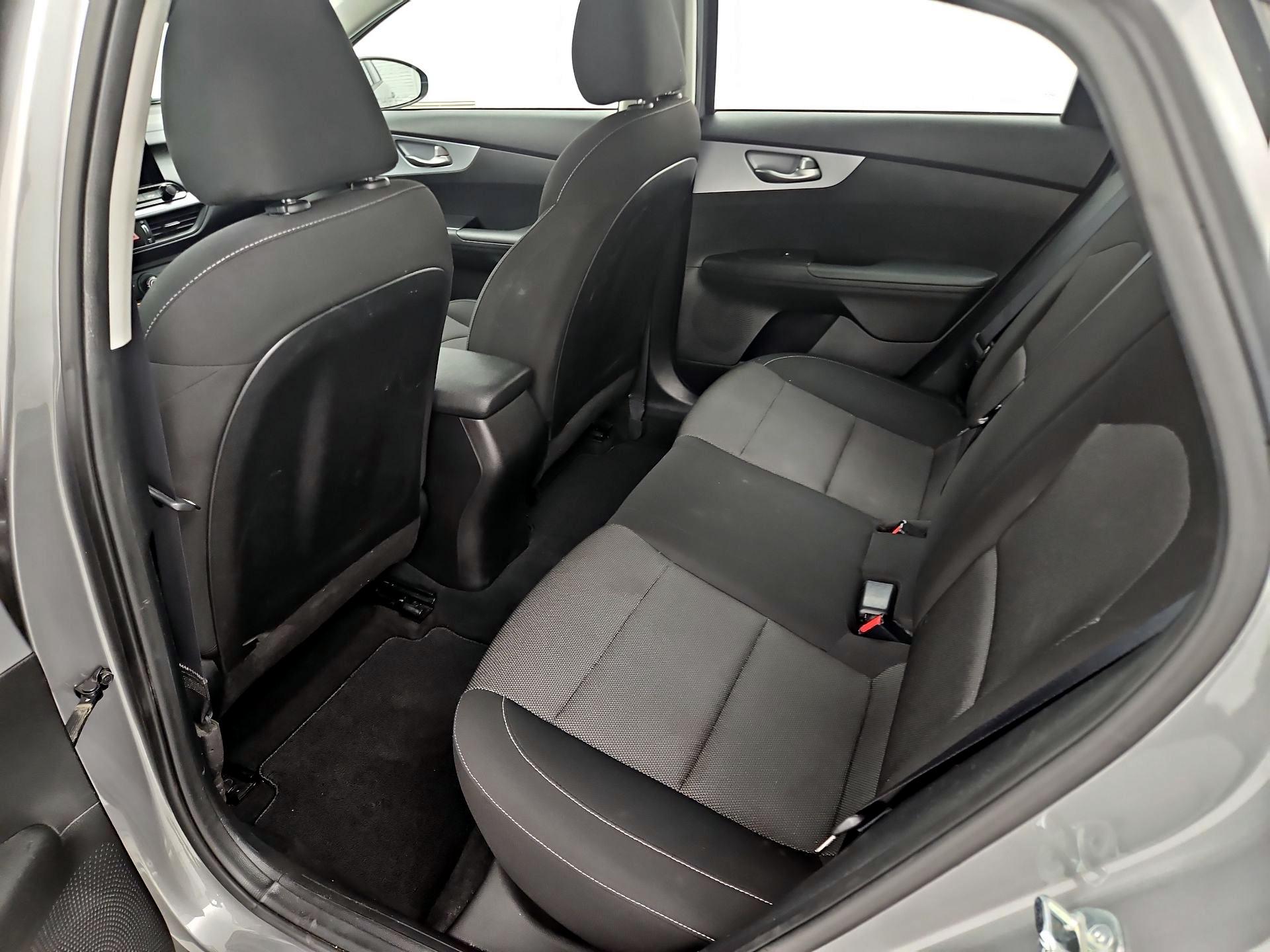 Thumbnail: 2023 Kia Forte - 19