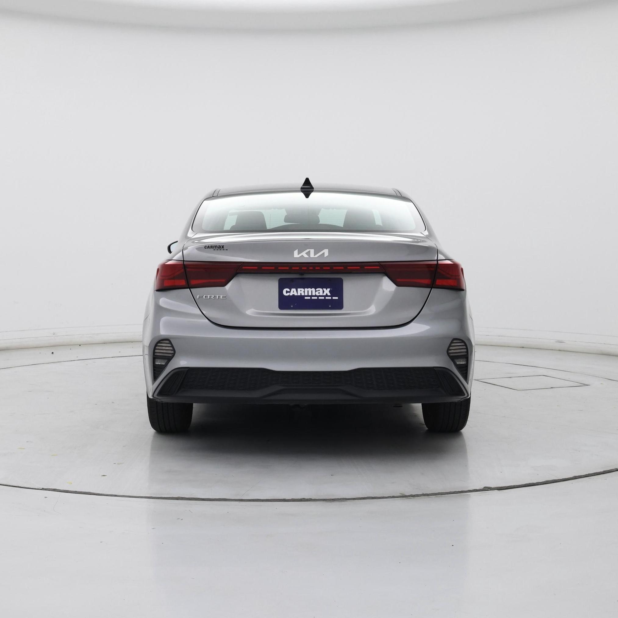 Thumbnail: 2023 Kia Forte - 6