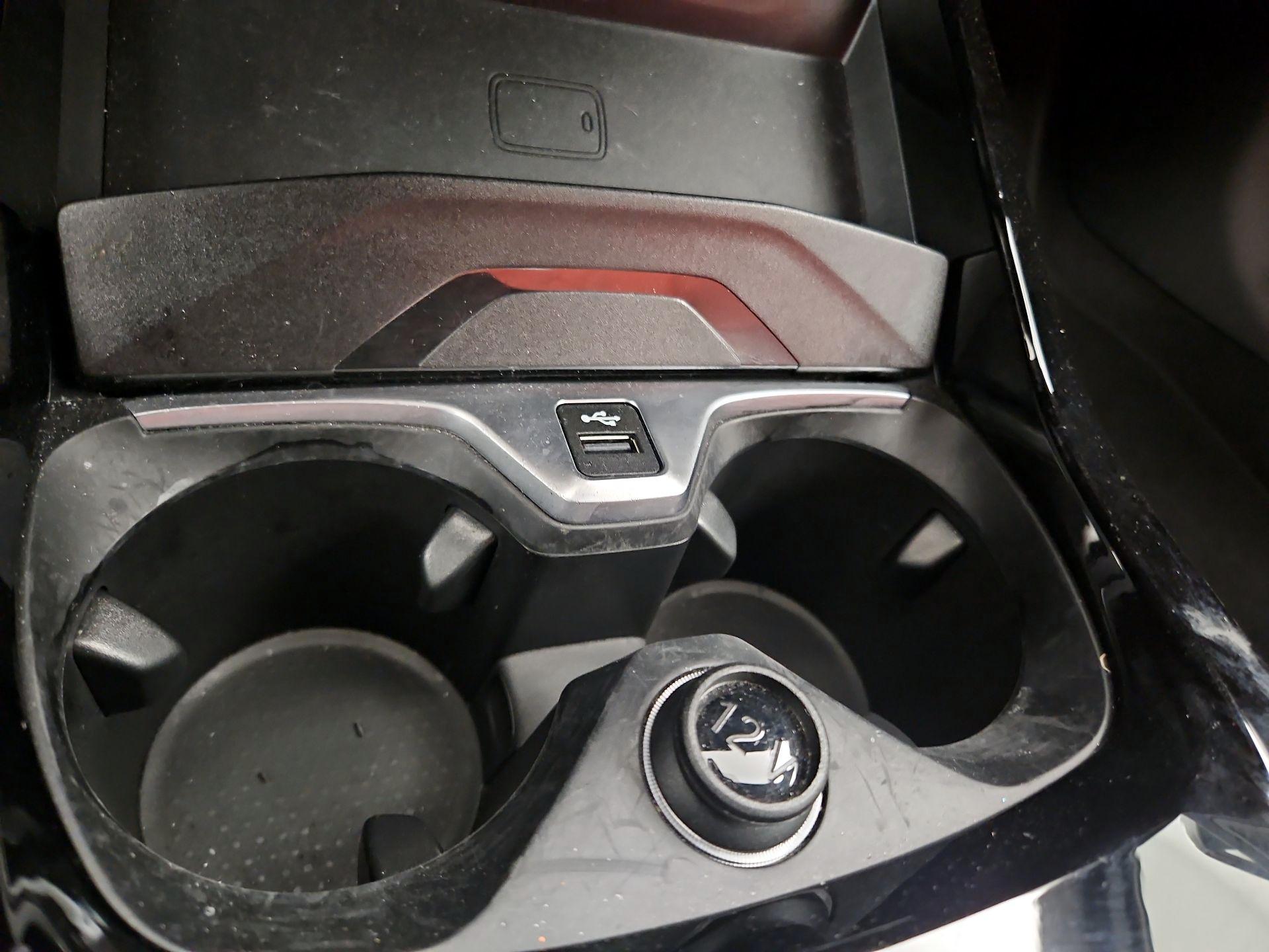Thumbnail: 2024 BMW 2 Series - 18