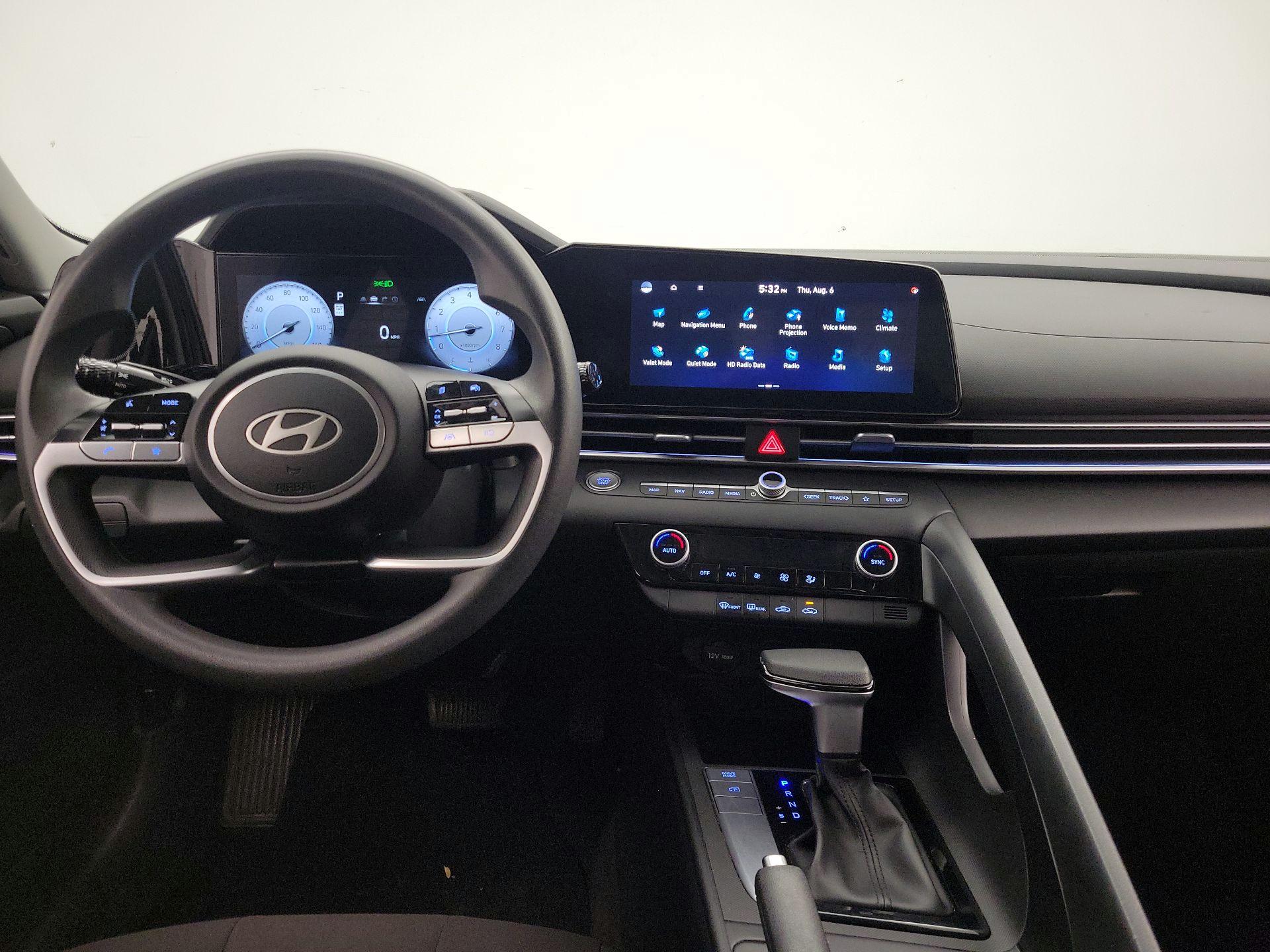 Thumbnail: 2024 Hyundai Elantra - 9