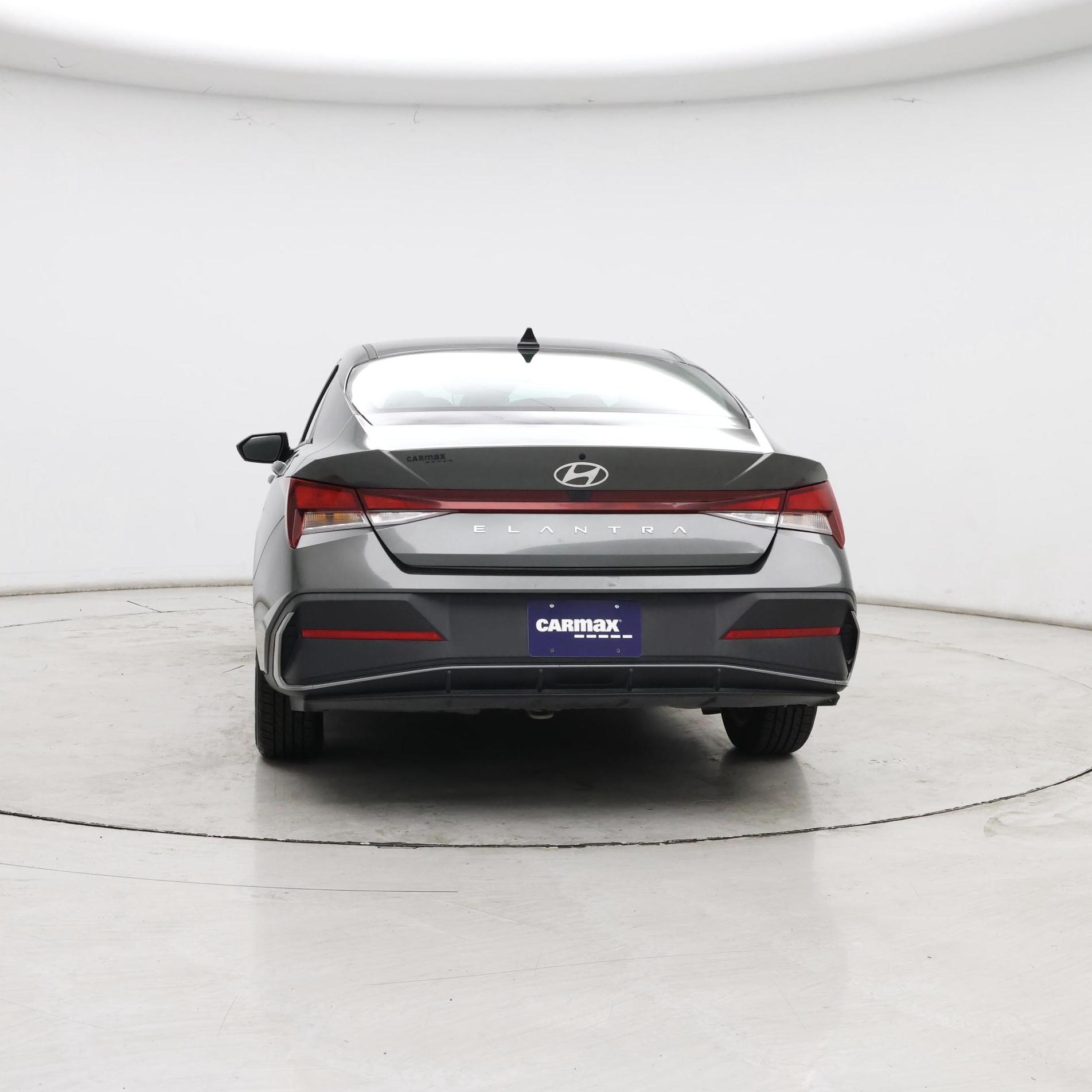 Thumbnail: 2024 Hyundai Elantra - 6