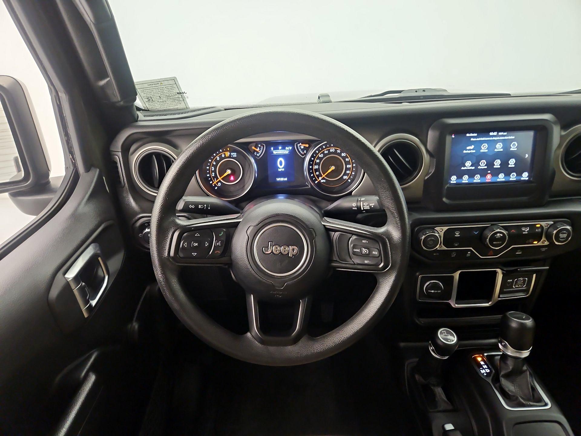 Thumbnail: 2023 Jeep Gladiator - 10