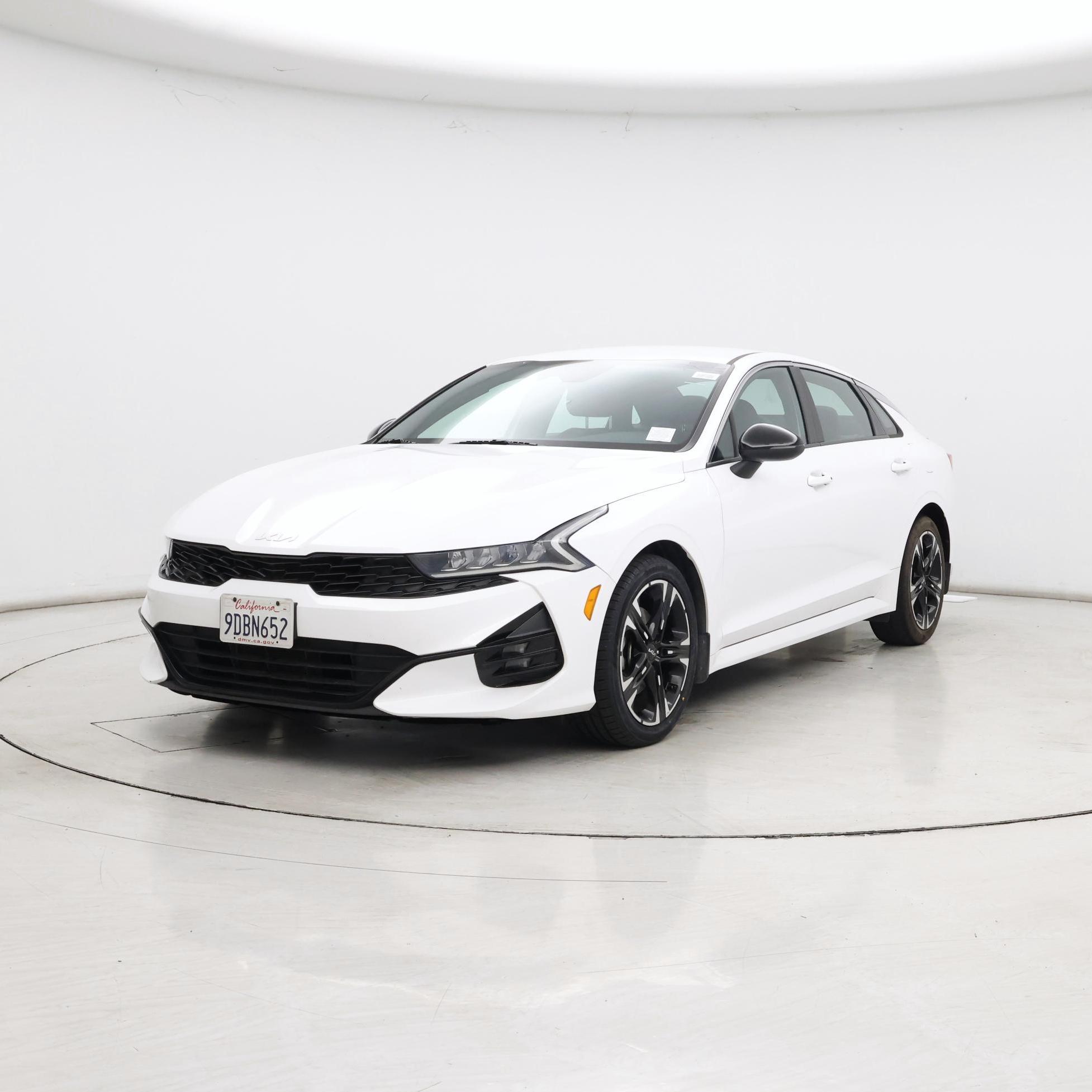 Thumbnail: 2023 Kia K5 - 4