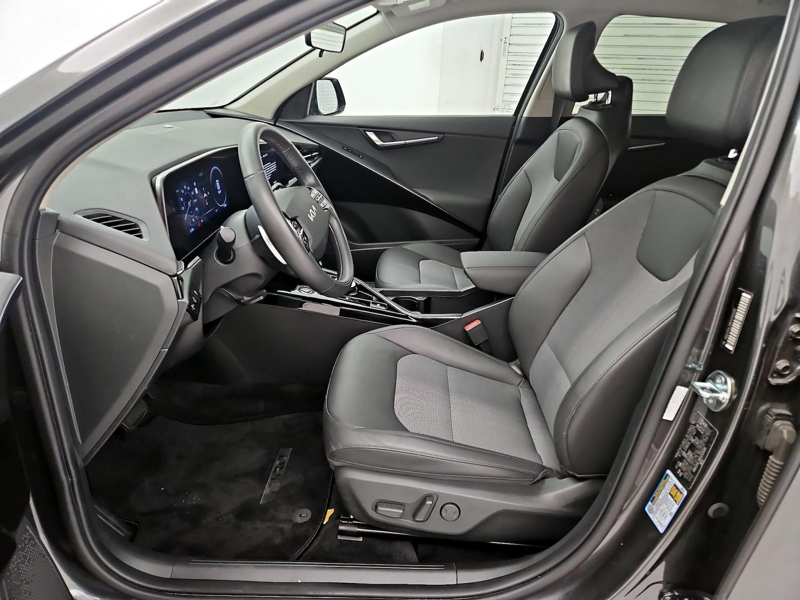 2024 Kia Niro Wind - Photo 12