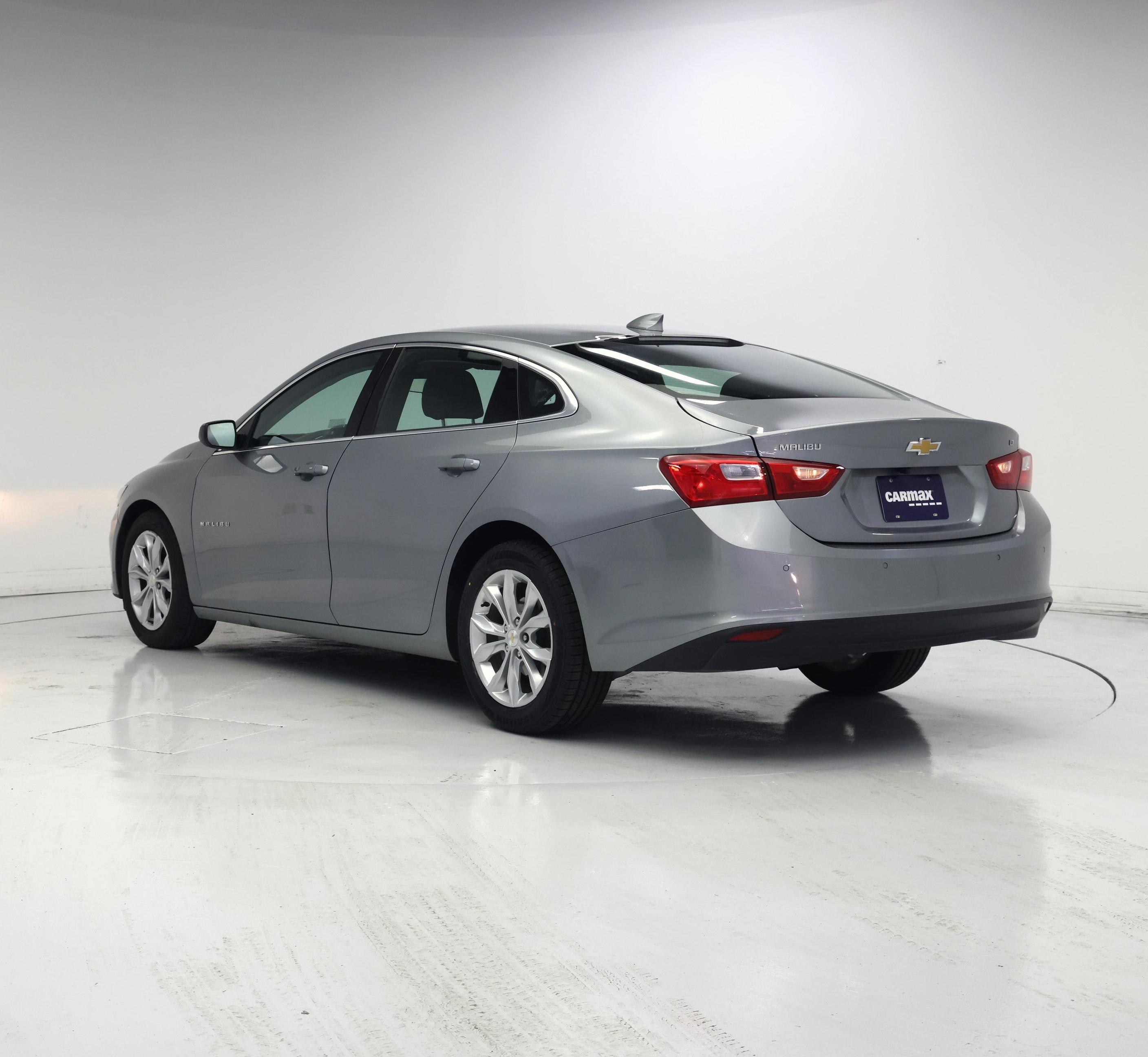 Thumbnail: 2024 Chevrolet Malibu - 2