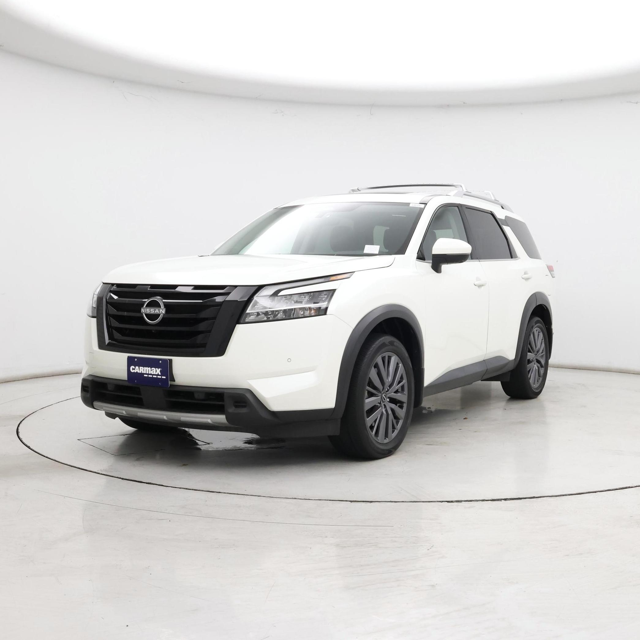 Thumbnail: 2023 Nissan Pathfinder - 4