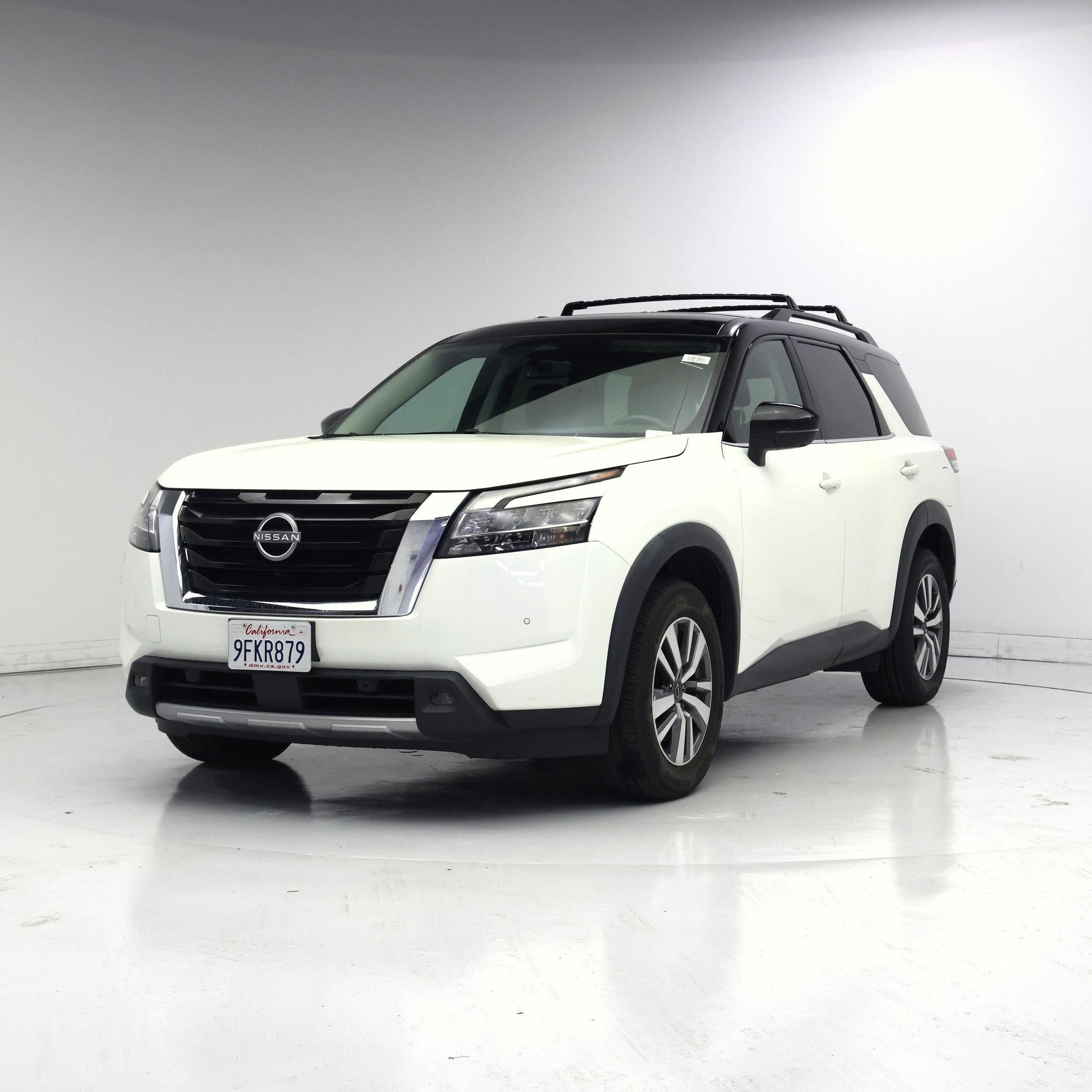 Thumbnail: 2023 Nissan Pathfinder - 4