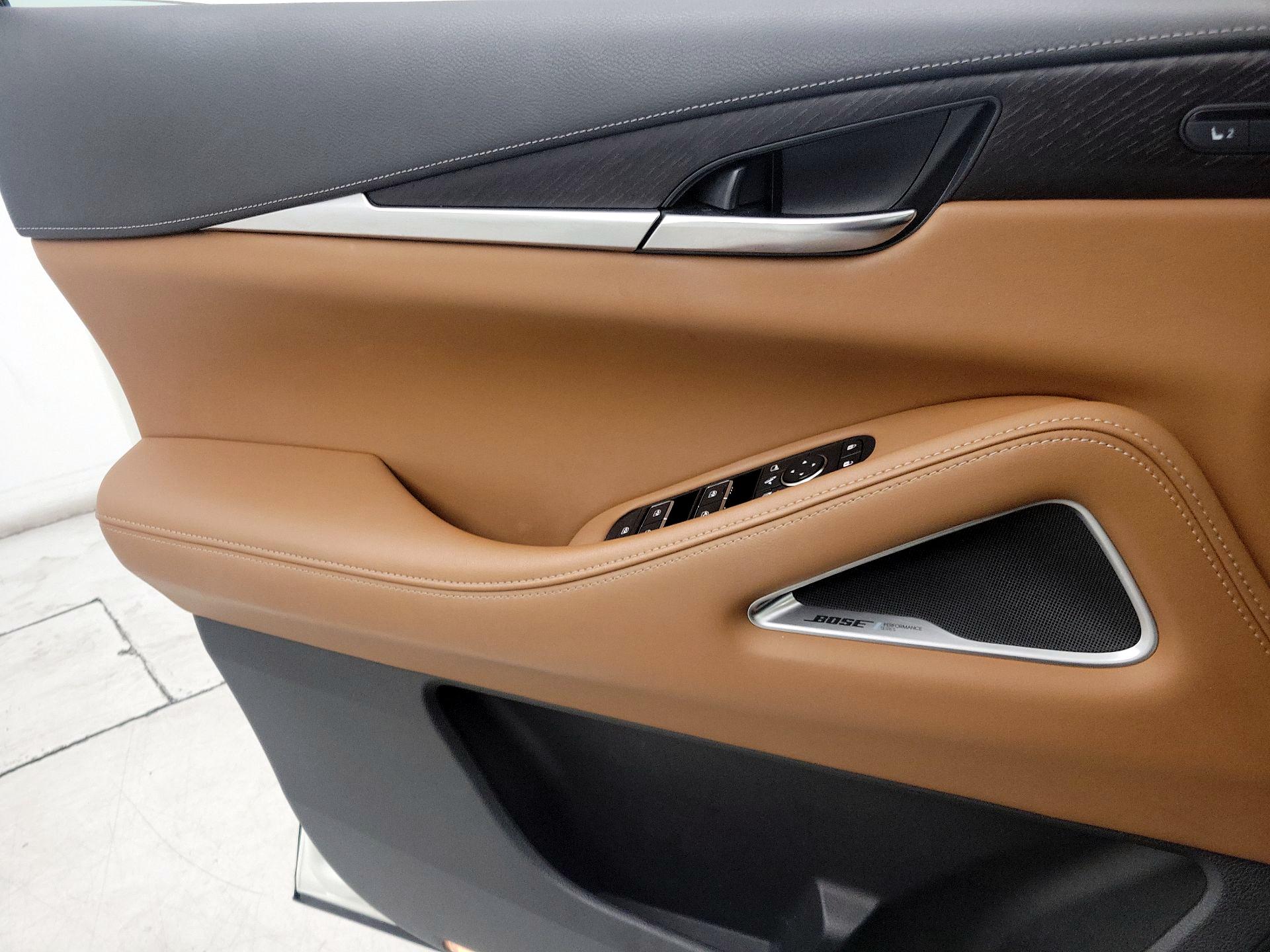 Thumbnail: 2023 INFINITI QX60 - 12