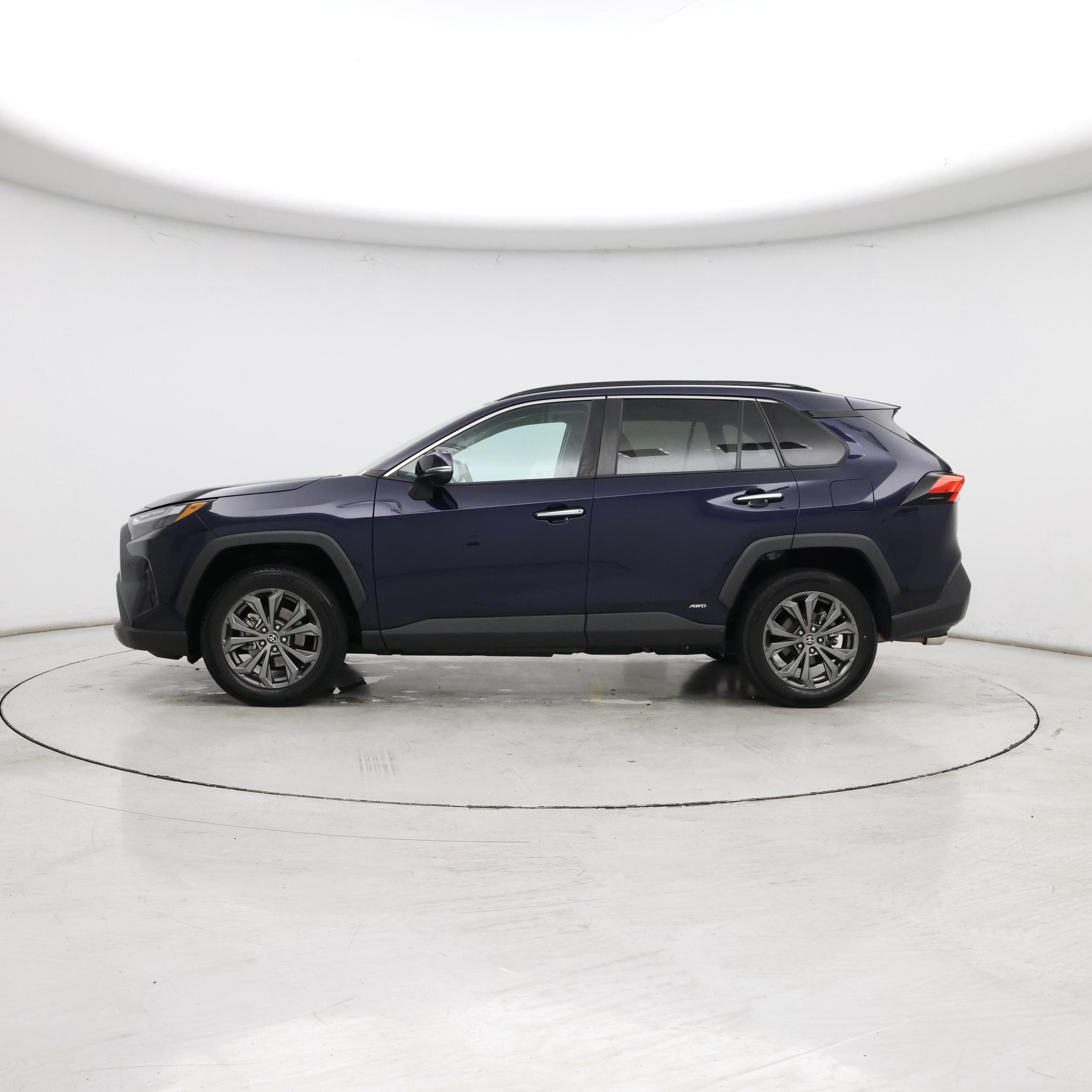 Thumbnail: 2023 Toyota RAV4 - 3