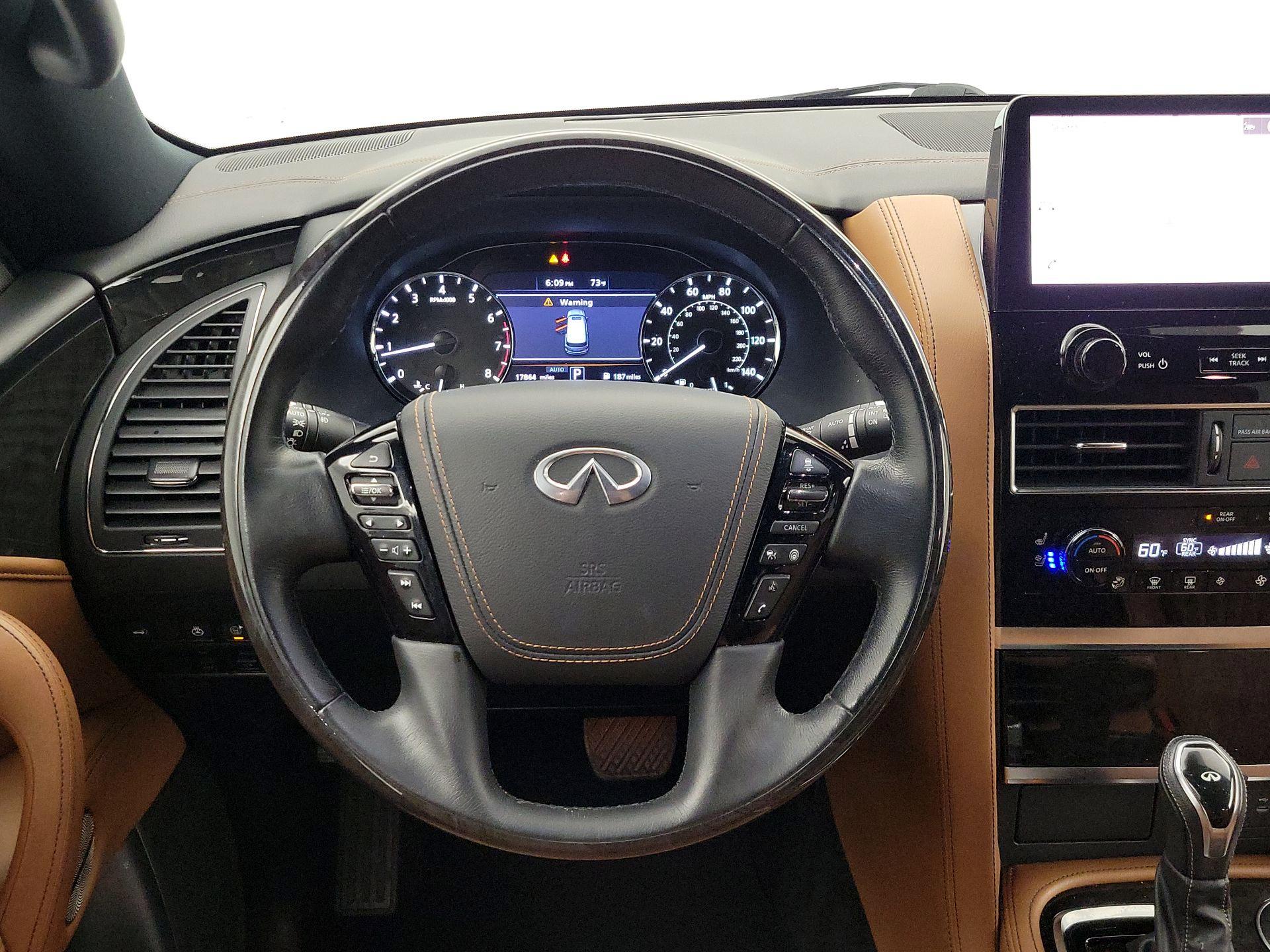 Thumbnail: 2023 INFINITI QX80 - 10
