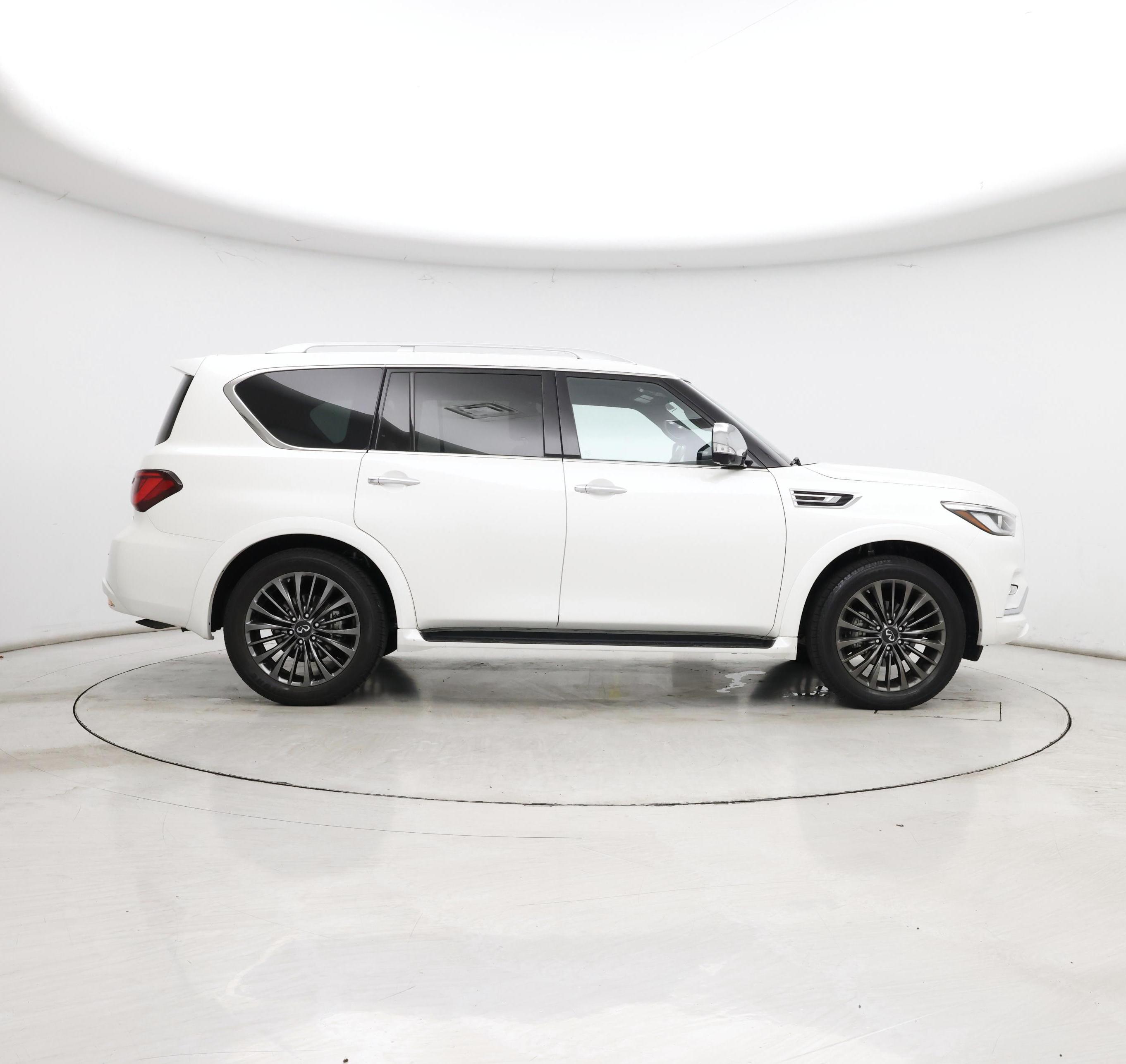 Thumbnail: 2023 INFINITI QX80 - 7