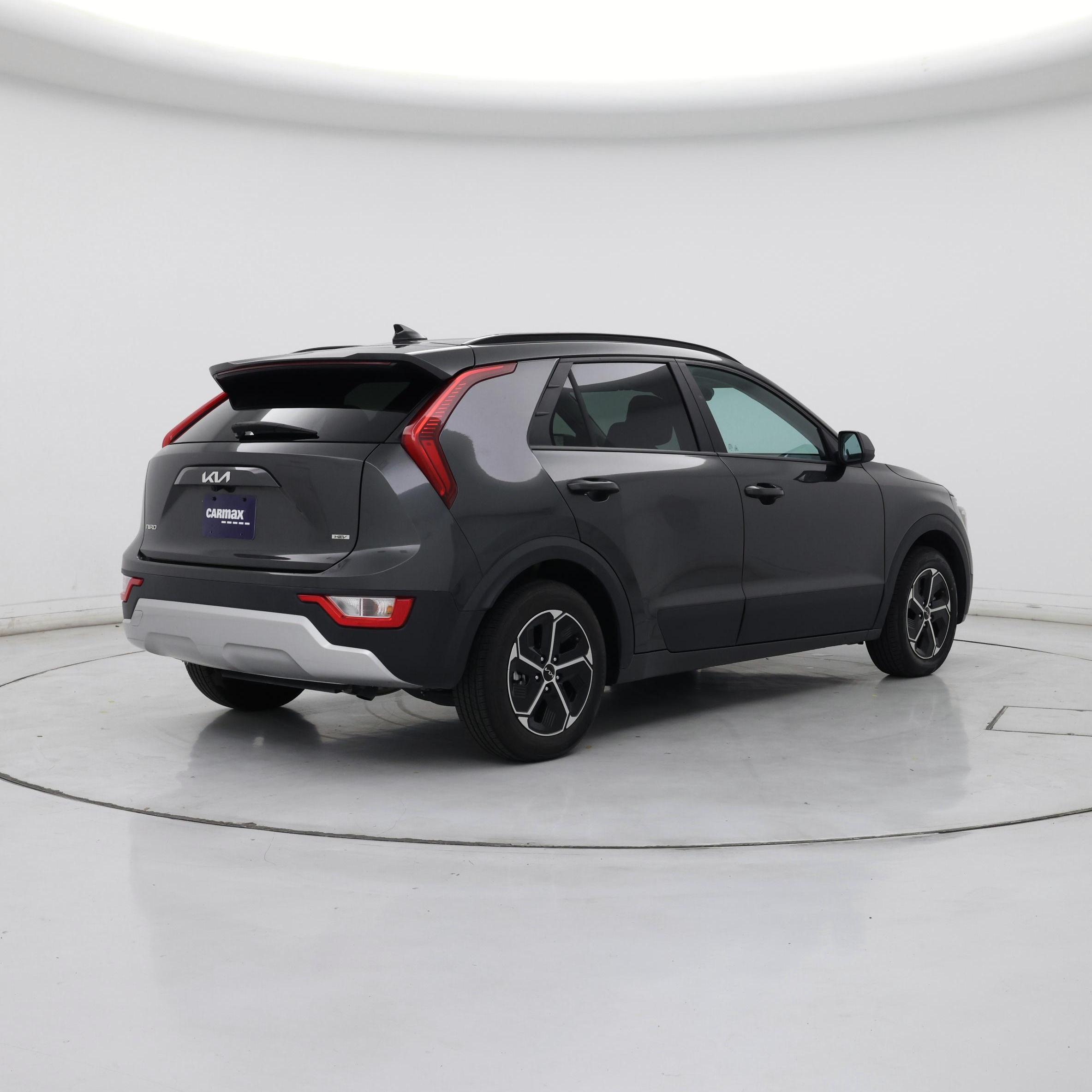 Thumbnail: 2025 Kia Niro - 8