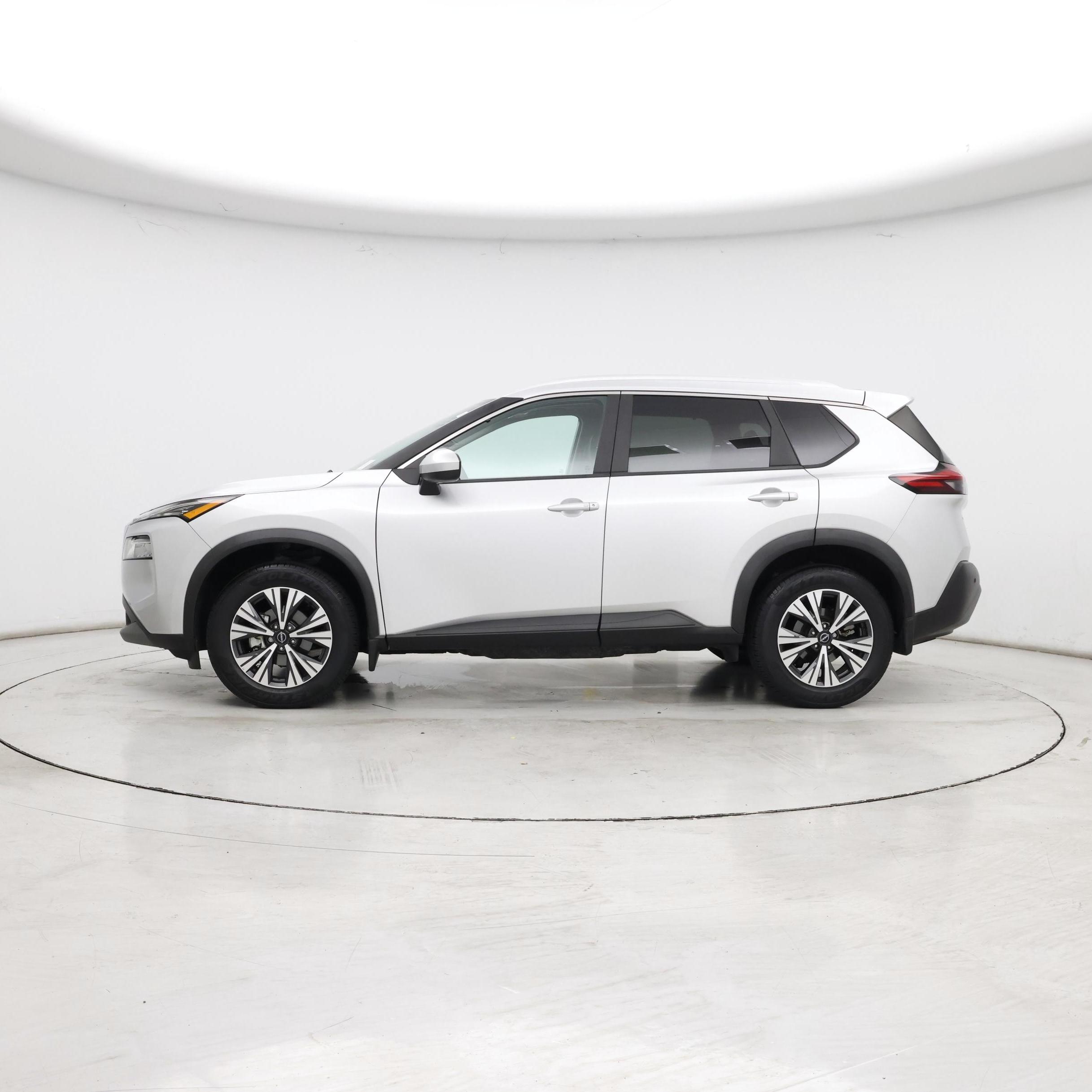 Thumbnail: 2023 Nissan Rogue - 3