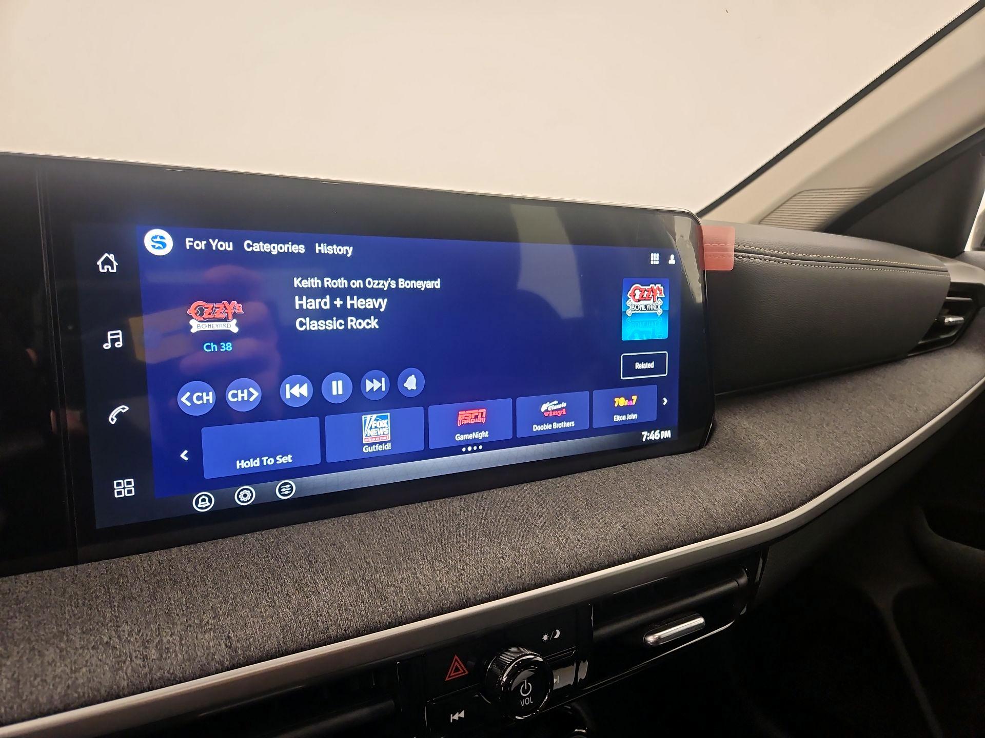 Thumbnail: 2026 Nissan Kicks - 16