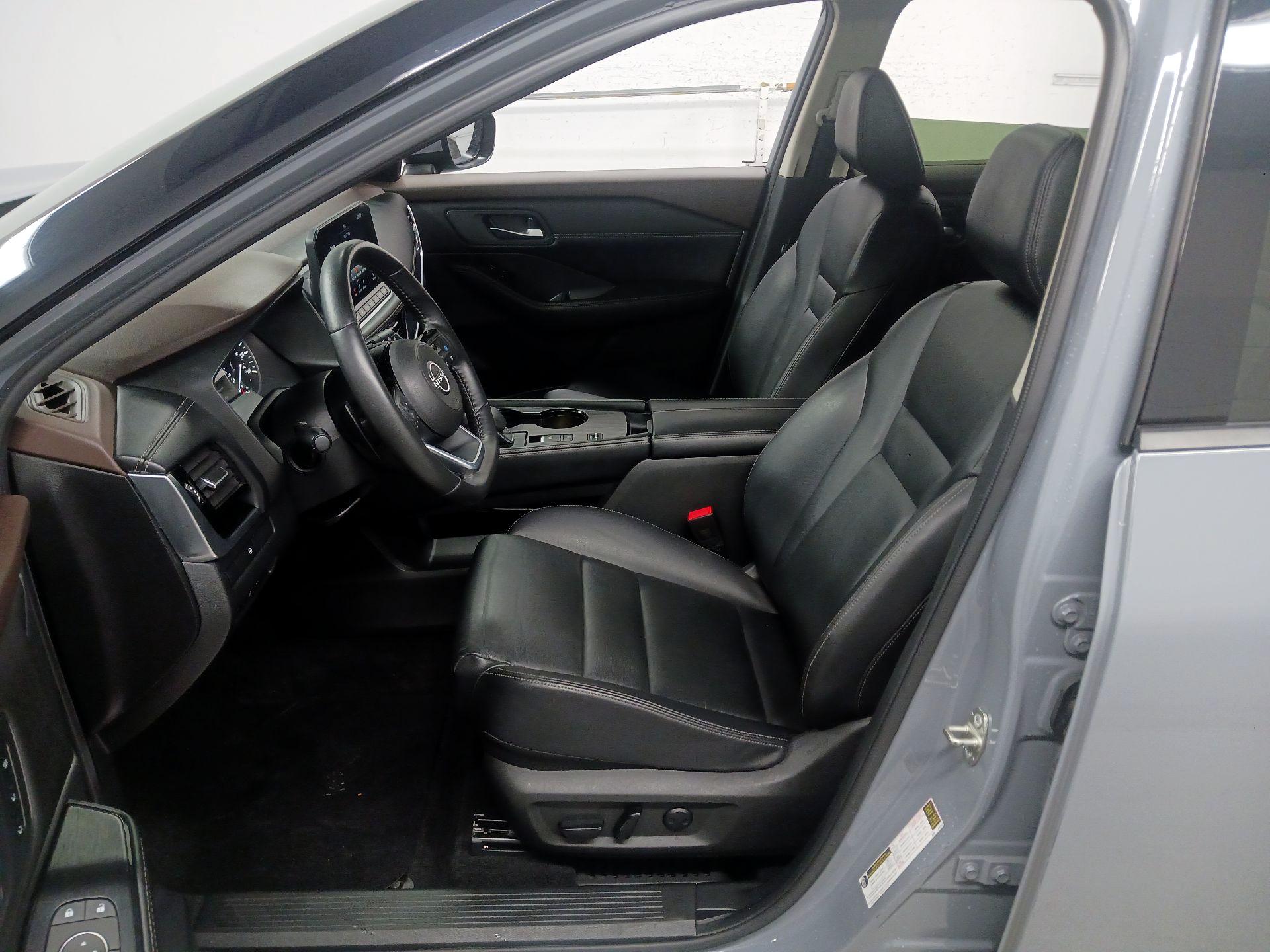 Thumbnail: 2023 Nissan Rogue - 9