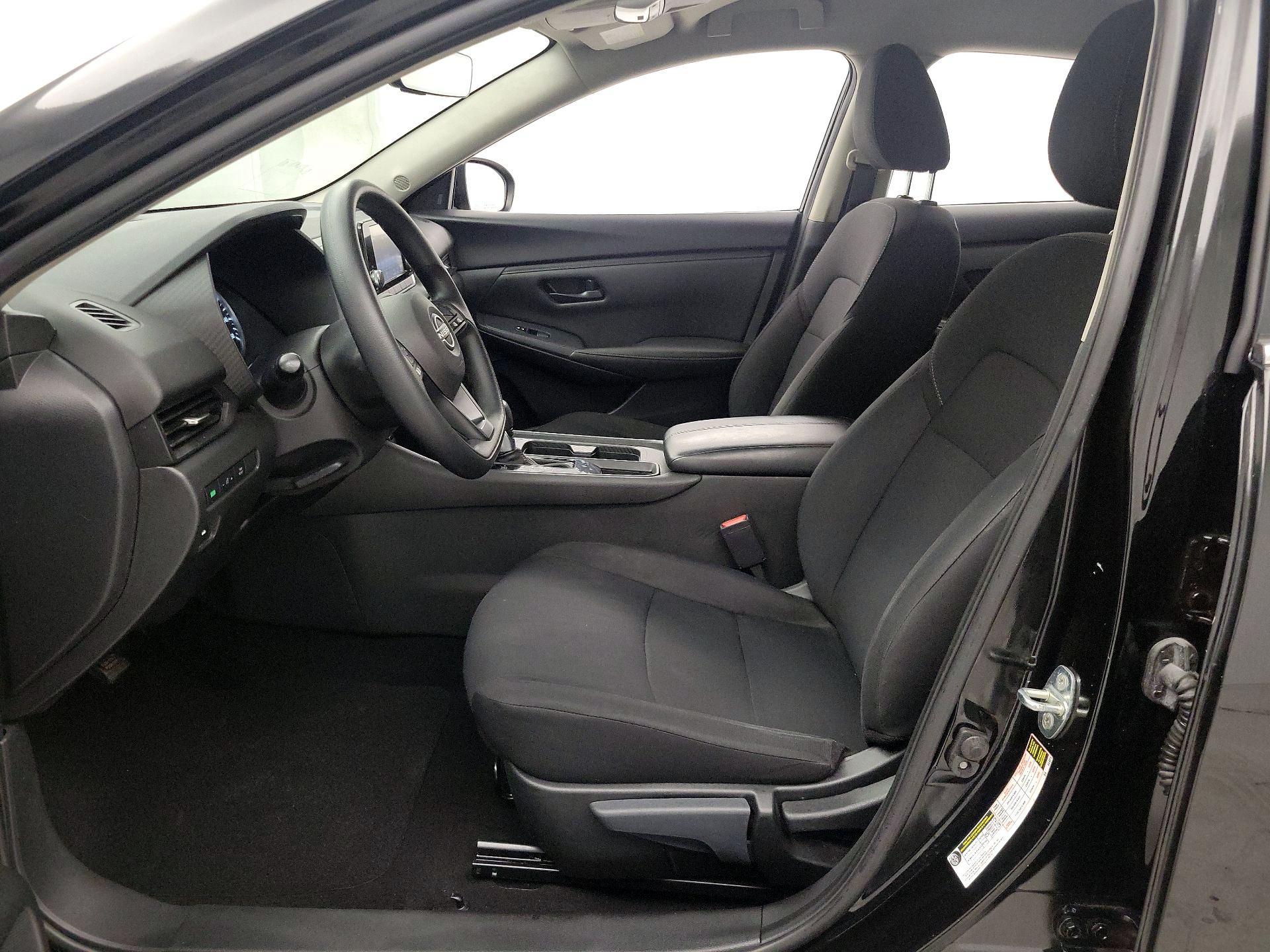 Thumbnail: 2024 Nissan Sentra - 11