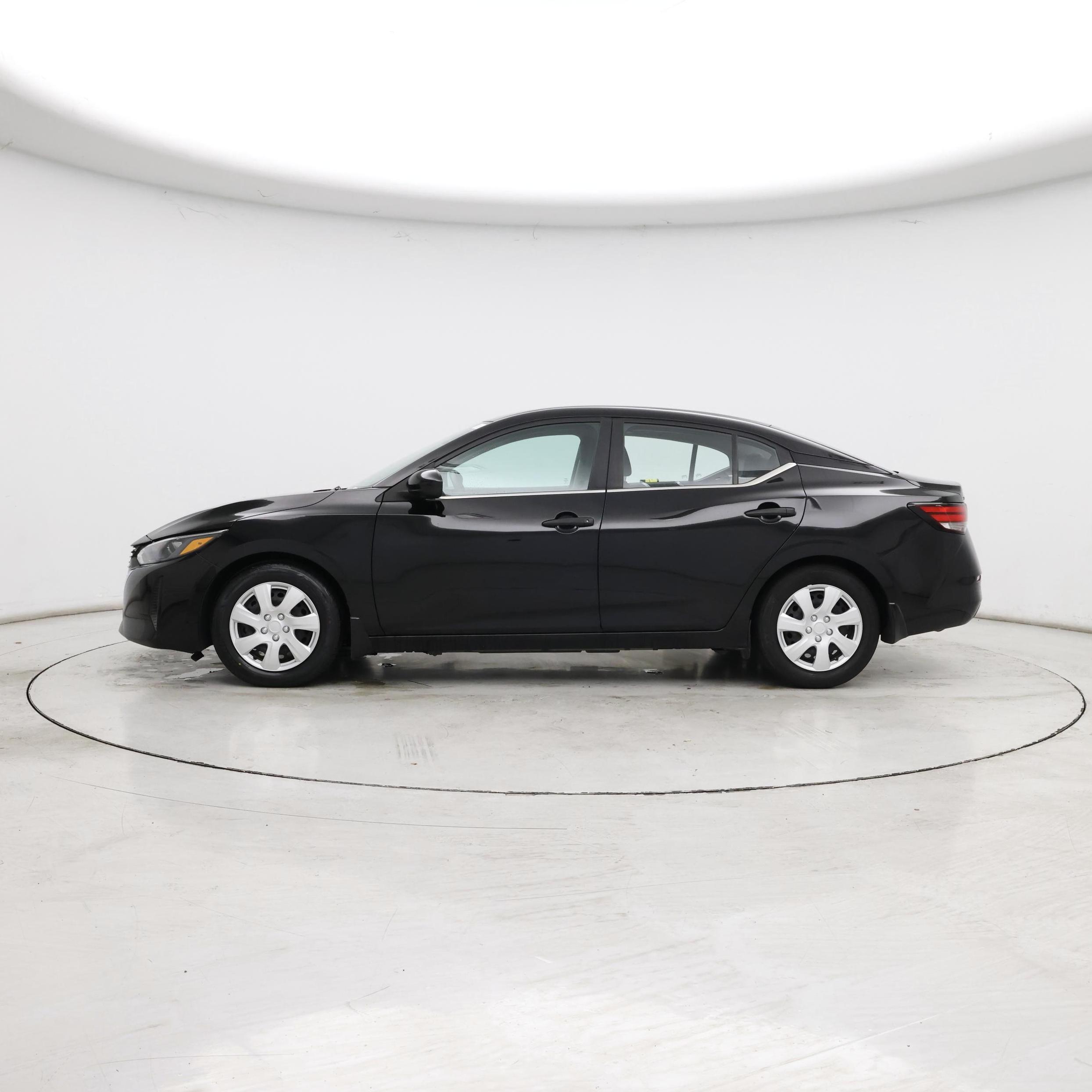 Thumbnail: 2024 Nissan Sentra - 3