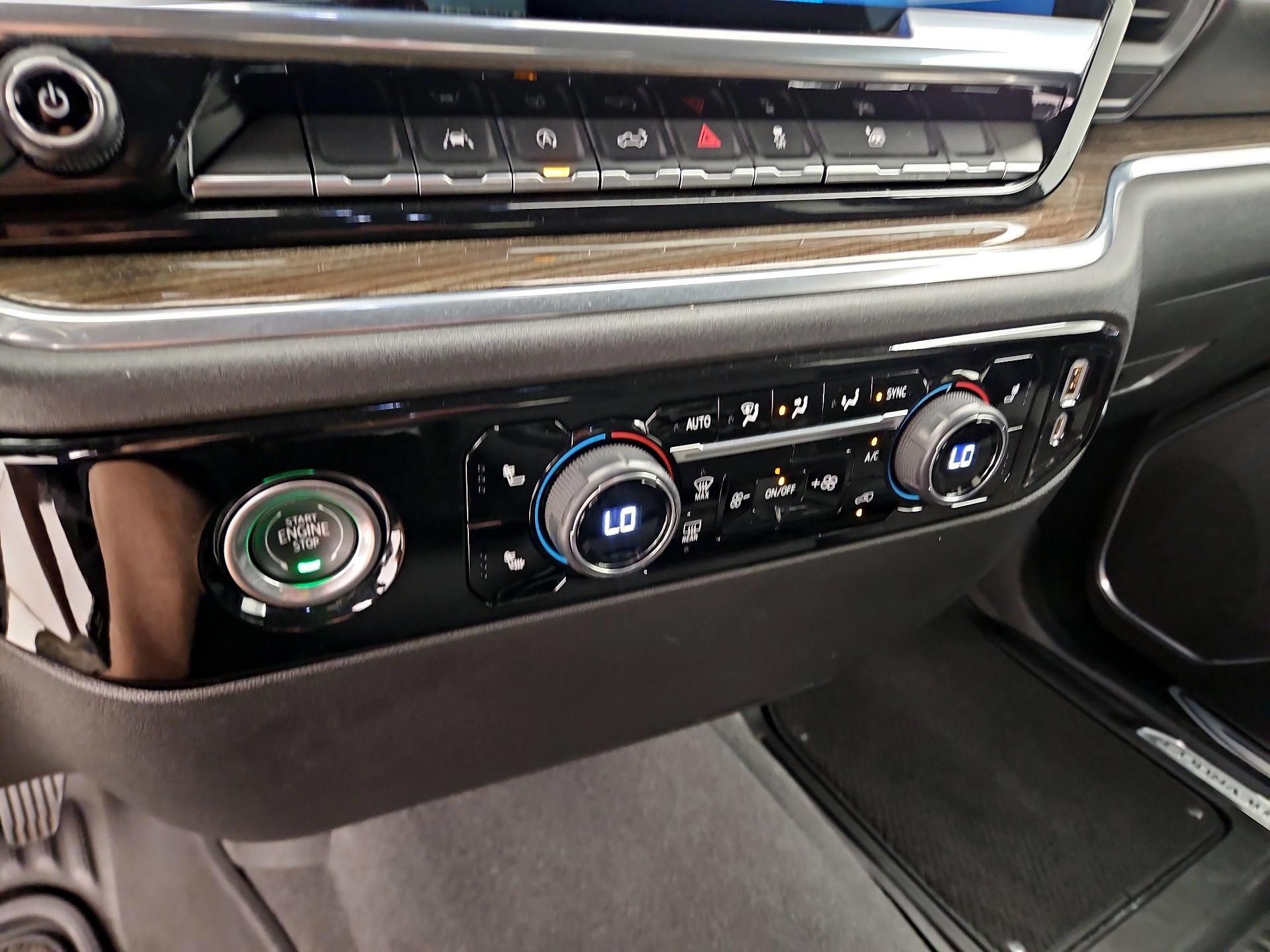 Thumbnail: 2022 Chevrolet Silverado 1500 - 17