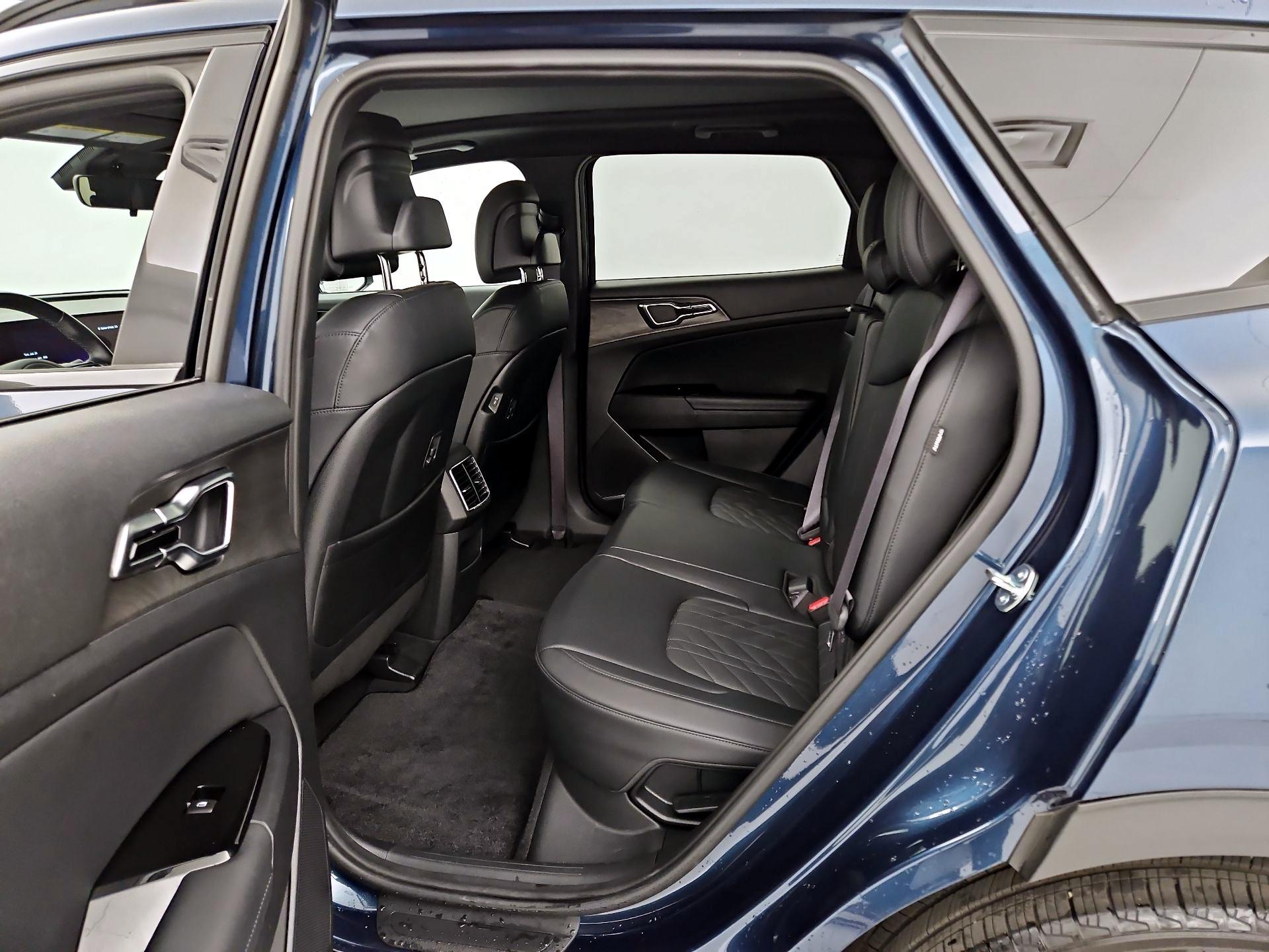 Thumbnail: 2025 Kia Sportage - 16