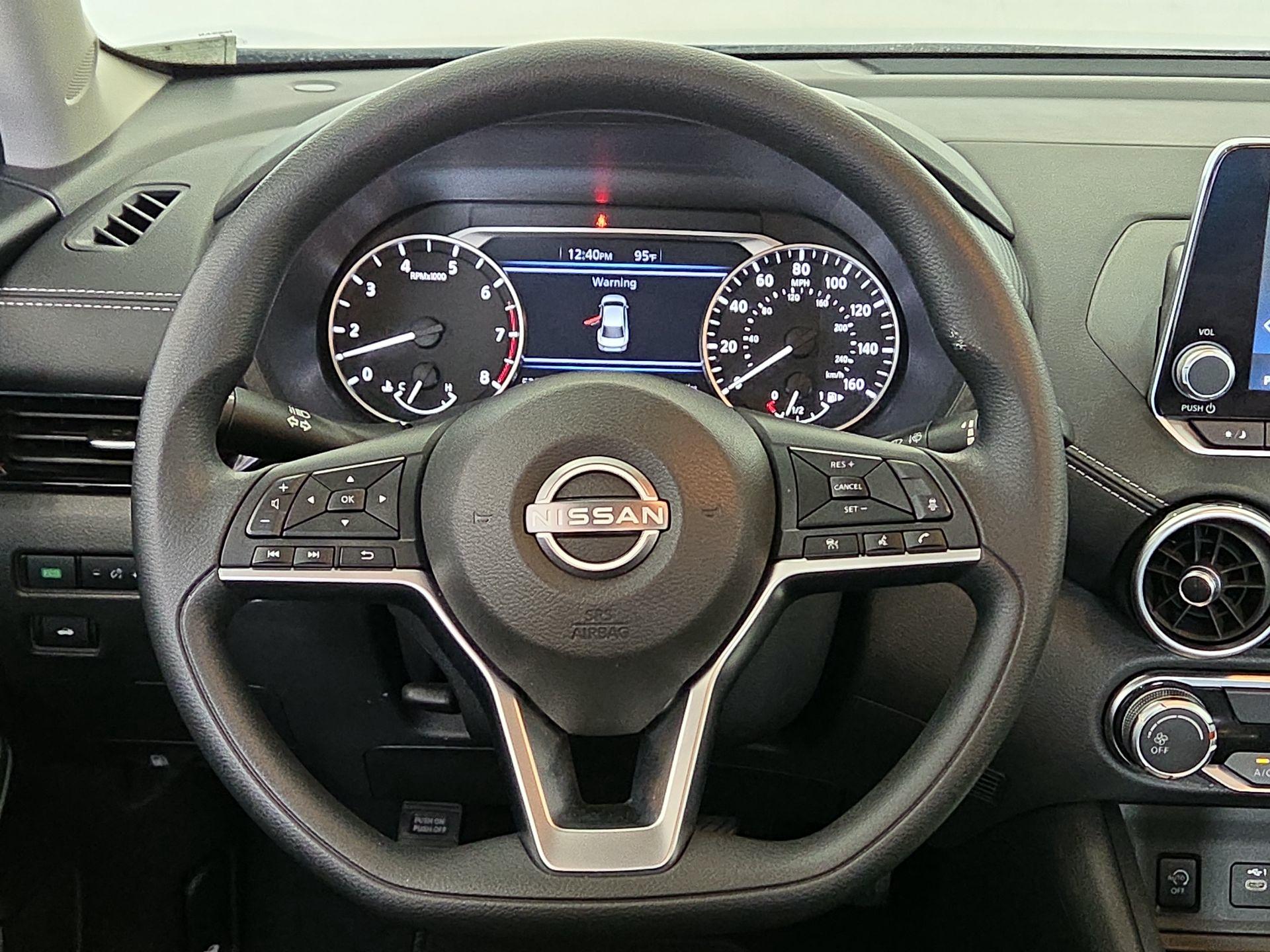 Thumbnail: 2025 Nissan Sentra - 10