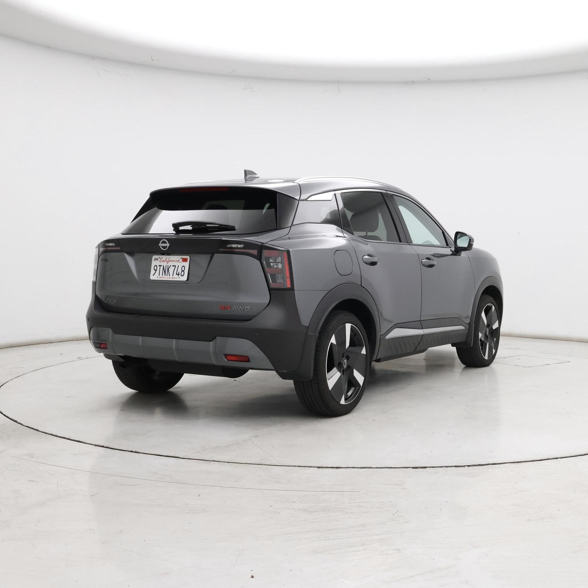 Thumbnail: 2025 Nissan Kicks - 8
