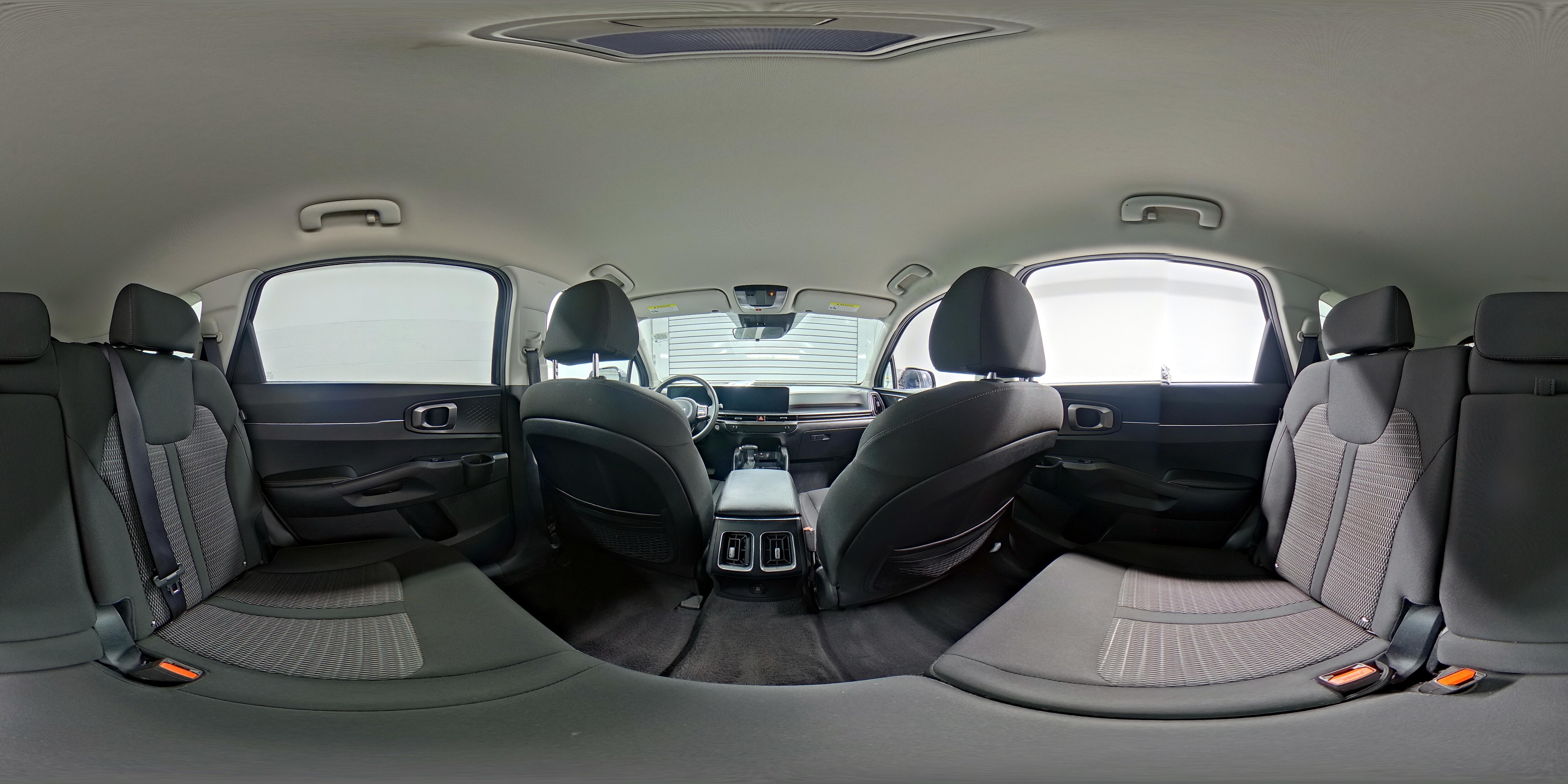 2024 Kia Sorento LX - Photo 21