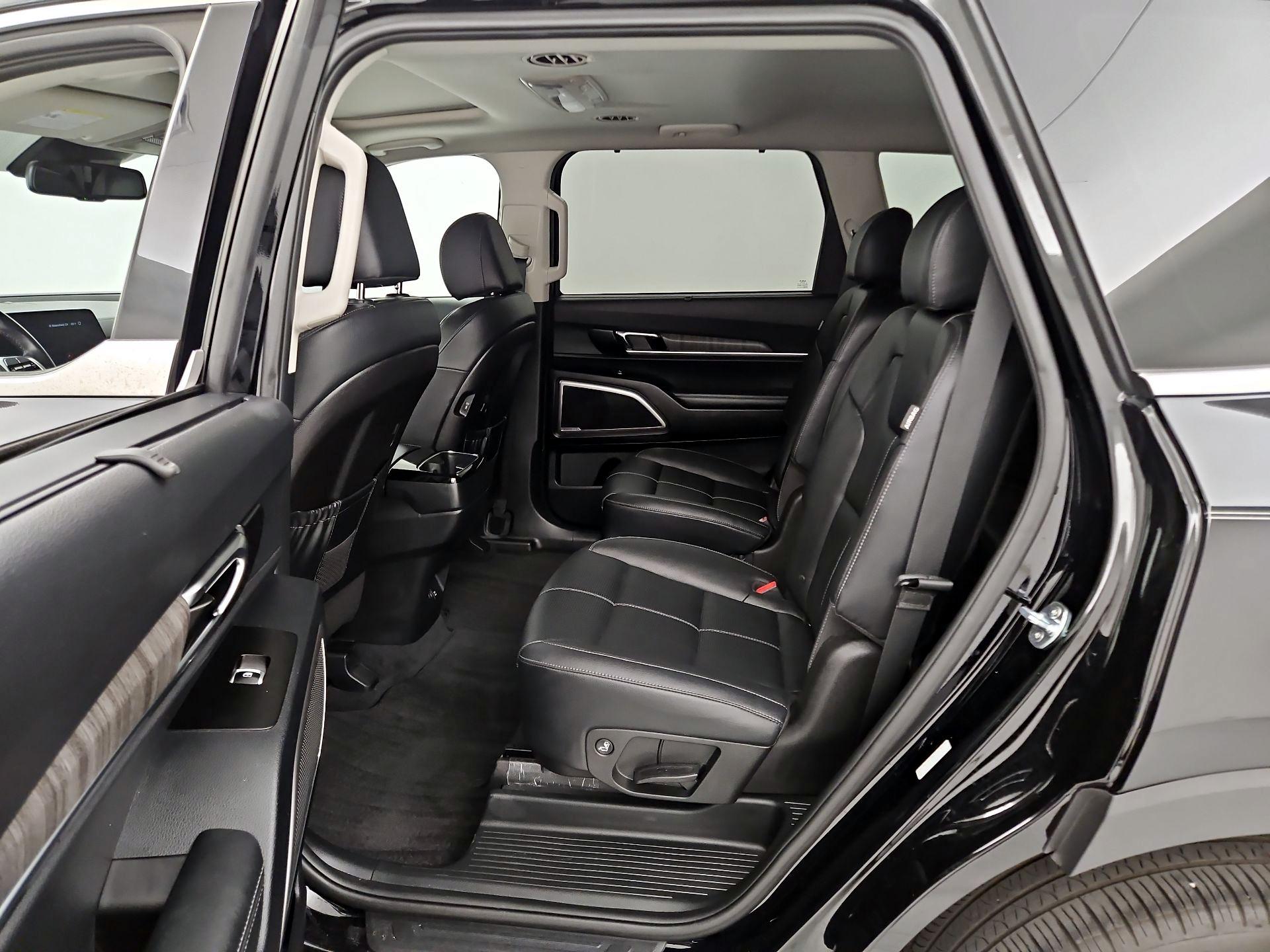 Thumbnail: 2024 Kia Telluride - 16