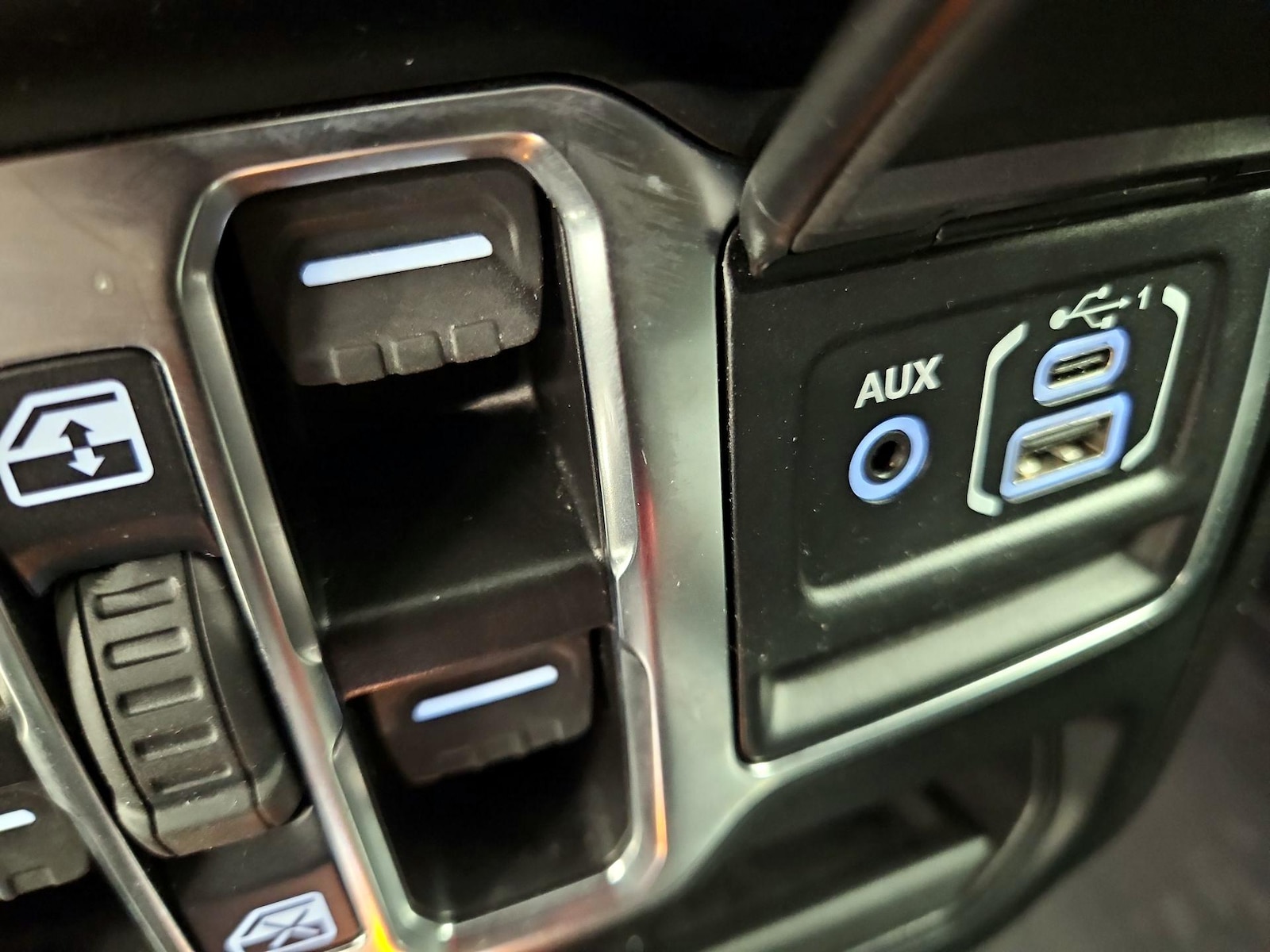 2024 Jeep Wrangler 4xe Sports S 4XE - Photo 19