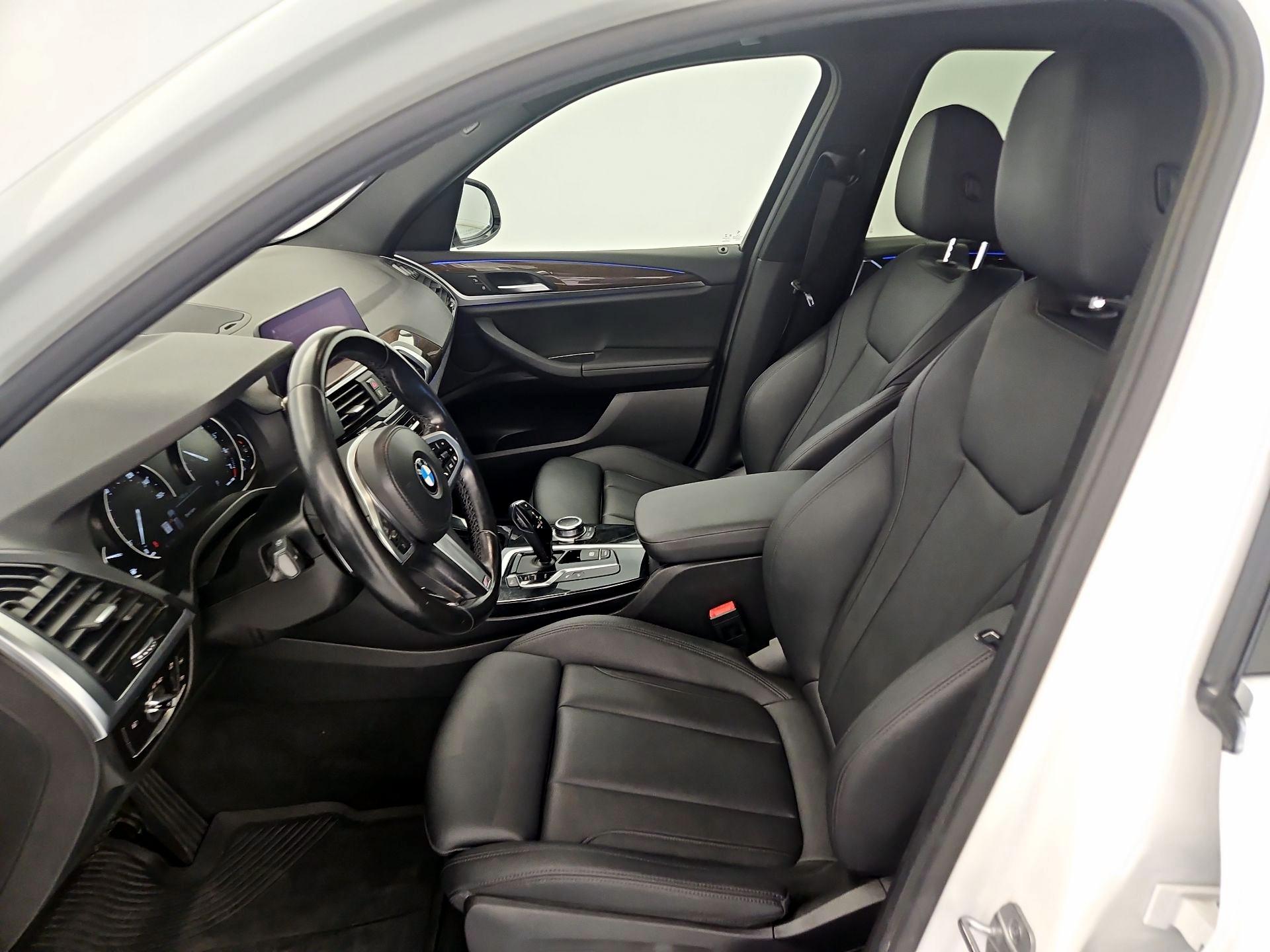 Thumbnail: 2021 BMW X3 - 11