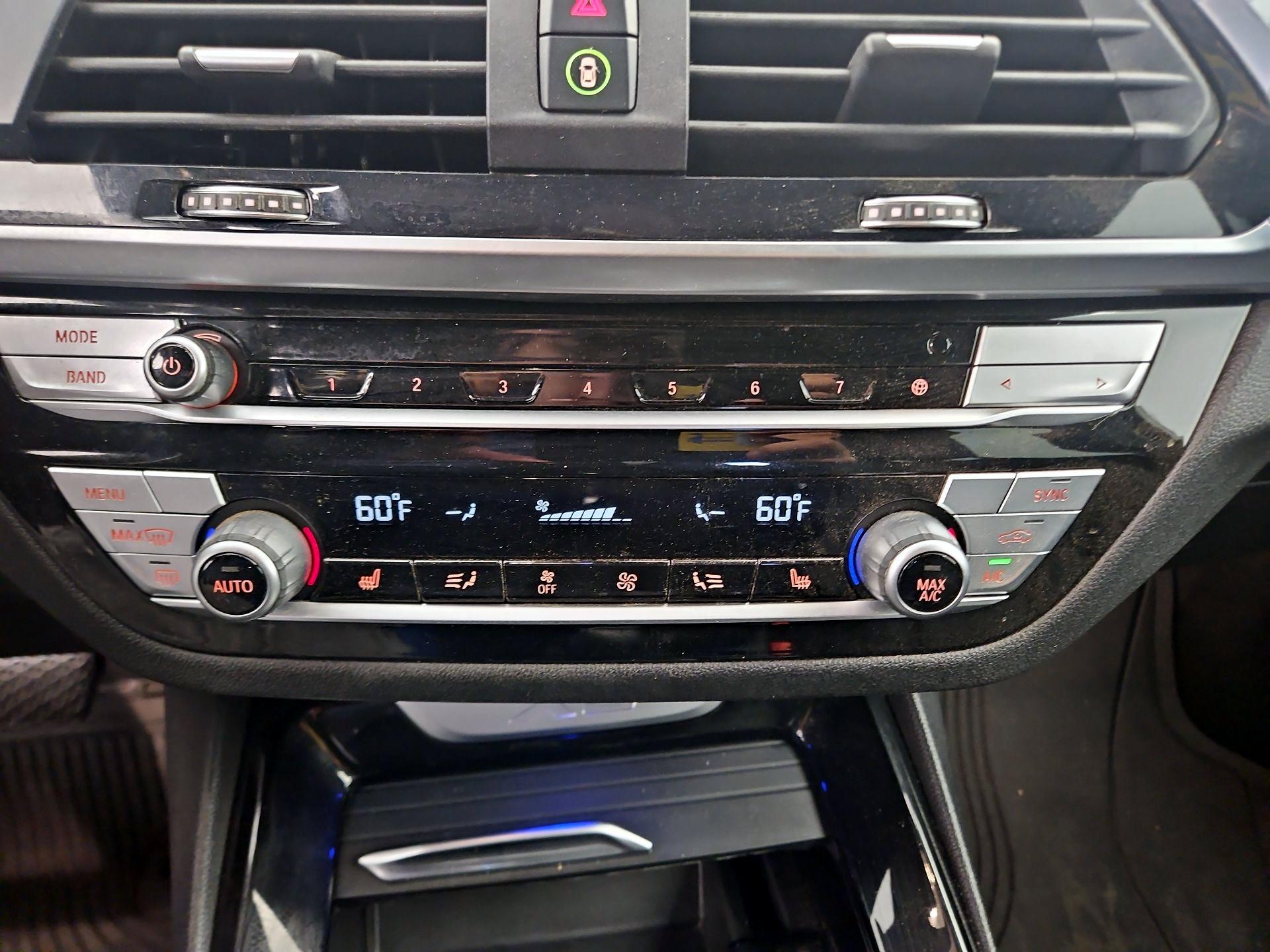 Thumbnail: 2021 BMW X3 - 16