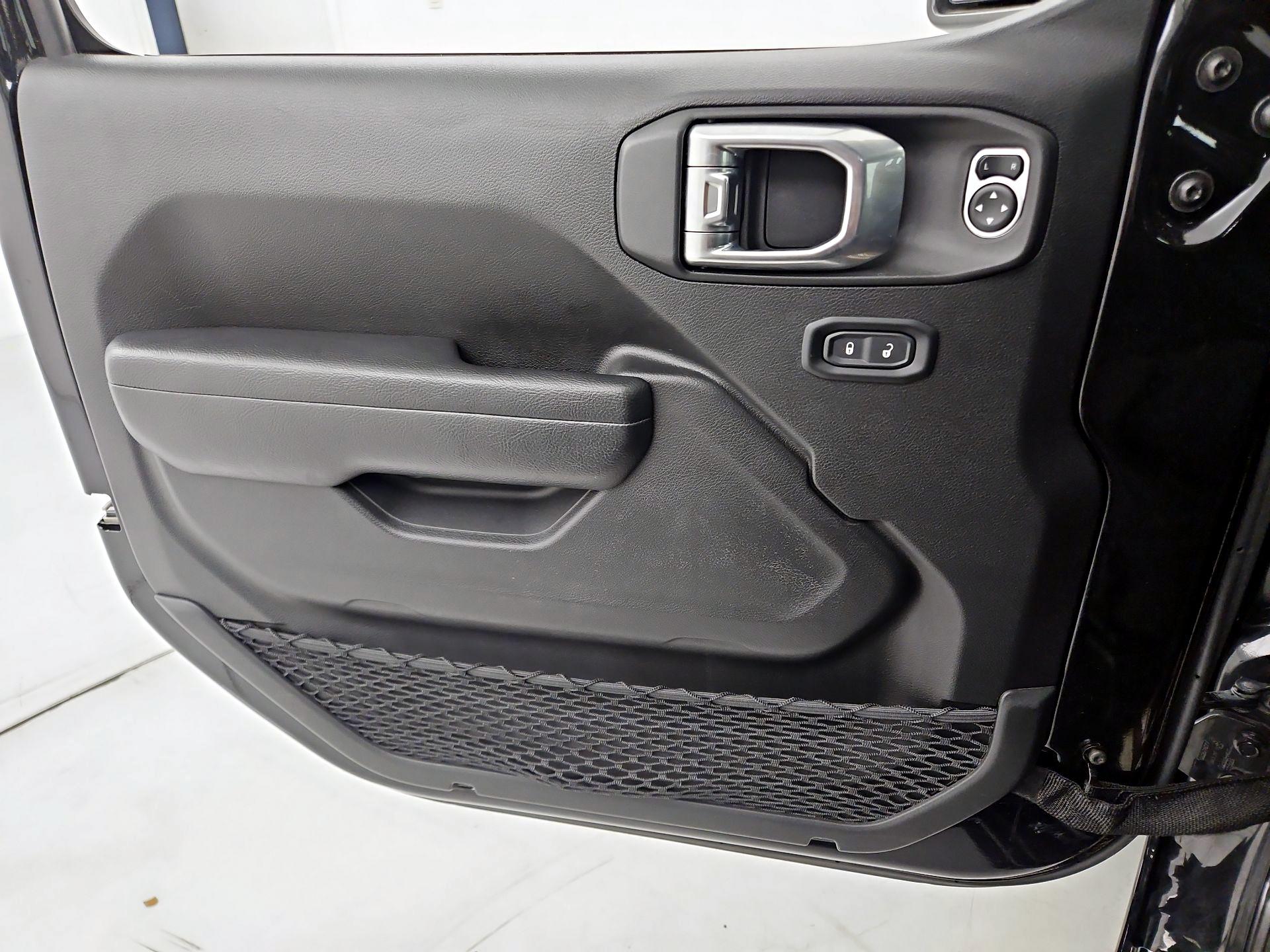 Thumbnail: 2024 Jeep Wrangler - 12