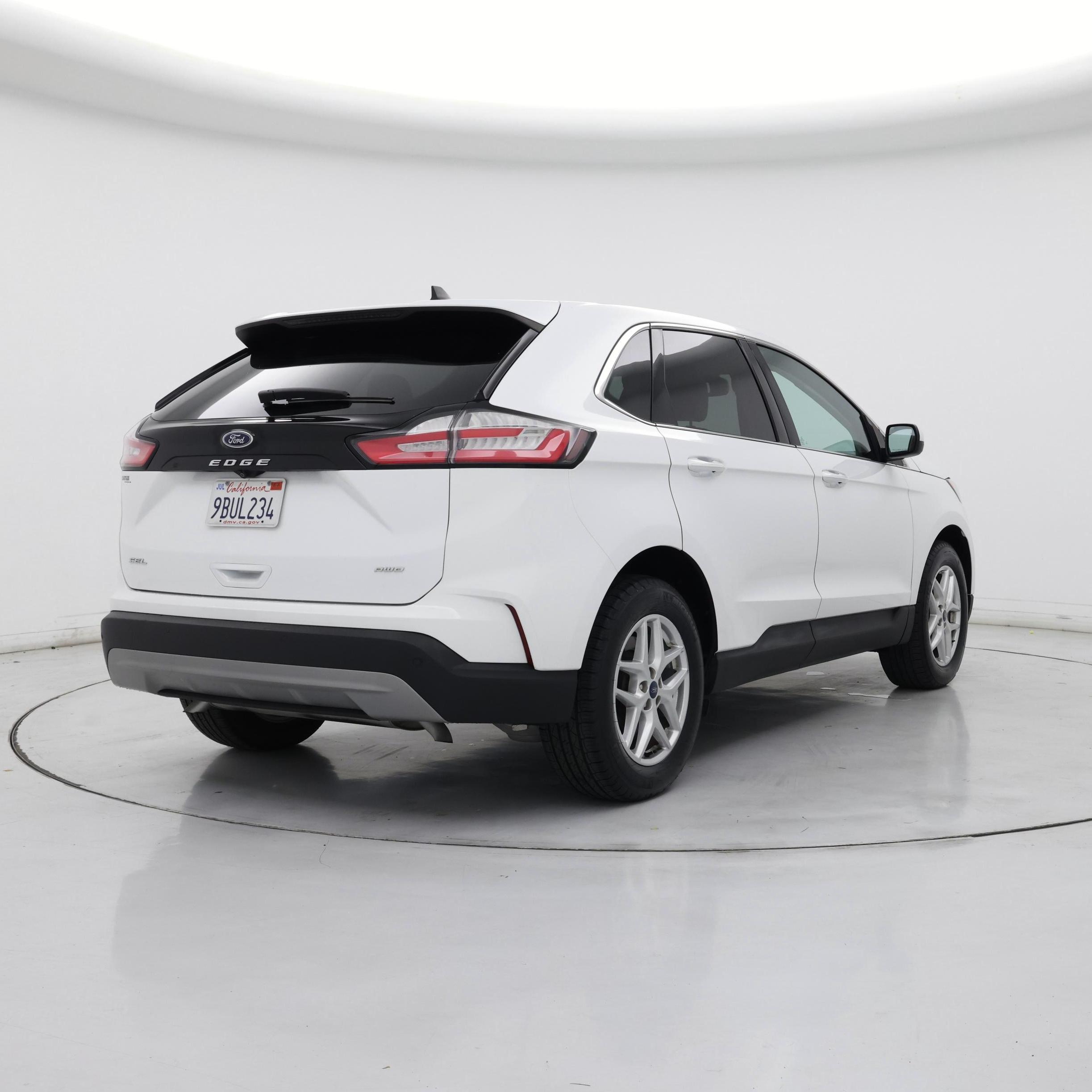Thumbnail: 2022 Ford Edge - 8