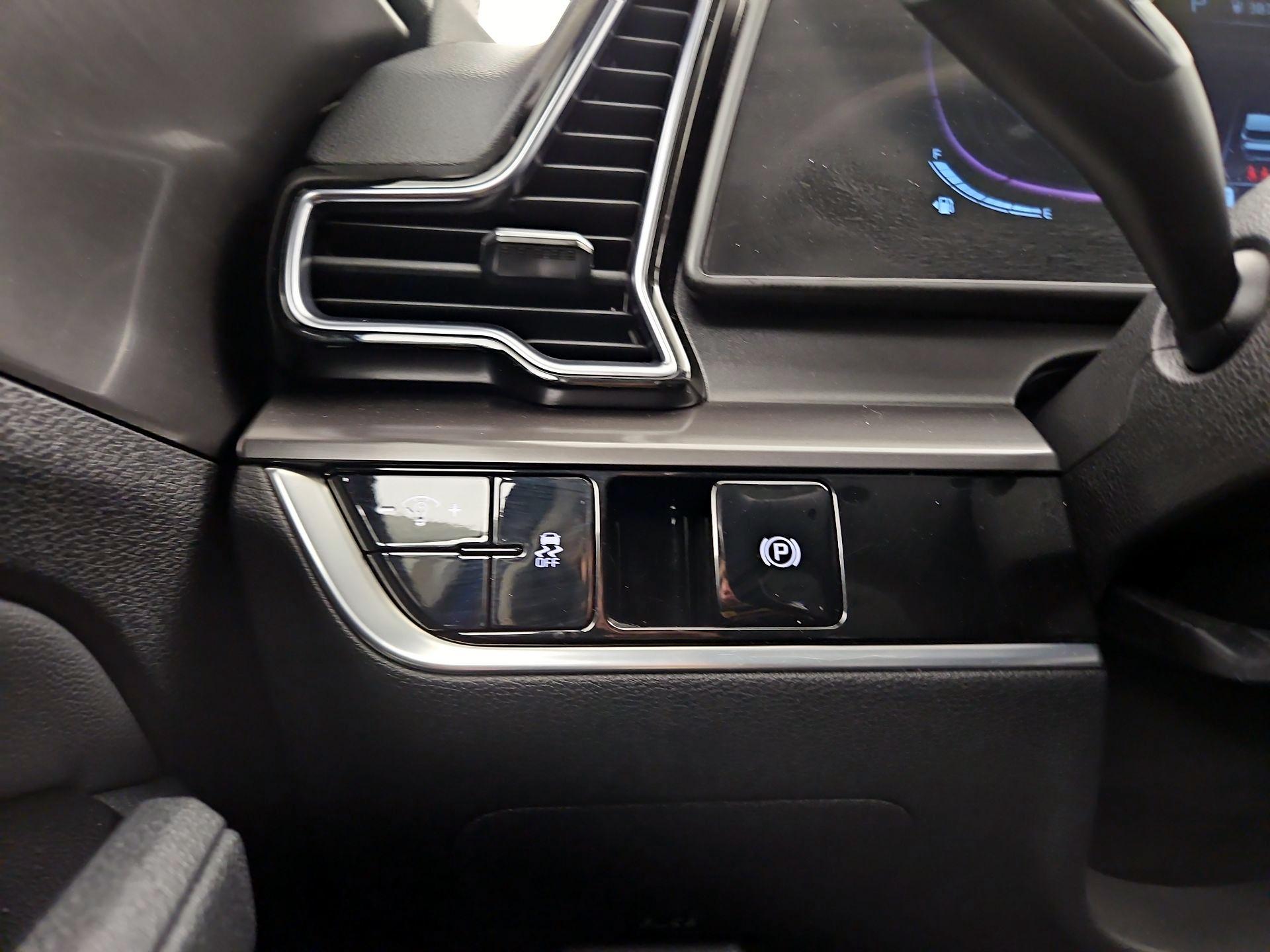 Thumbnail: 2024 Kia Sportage - 13
