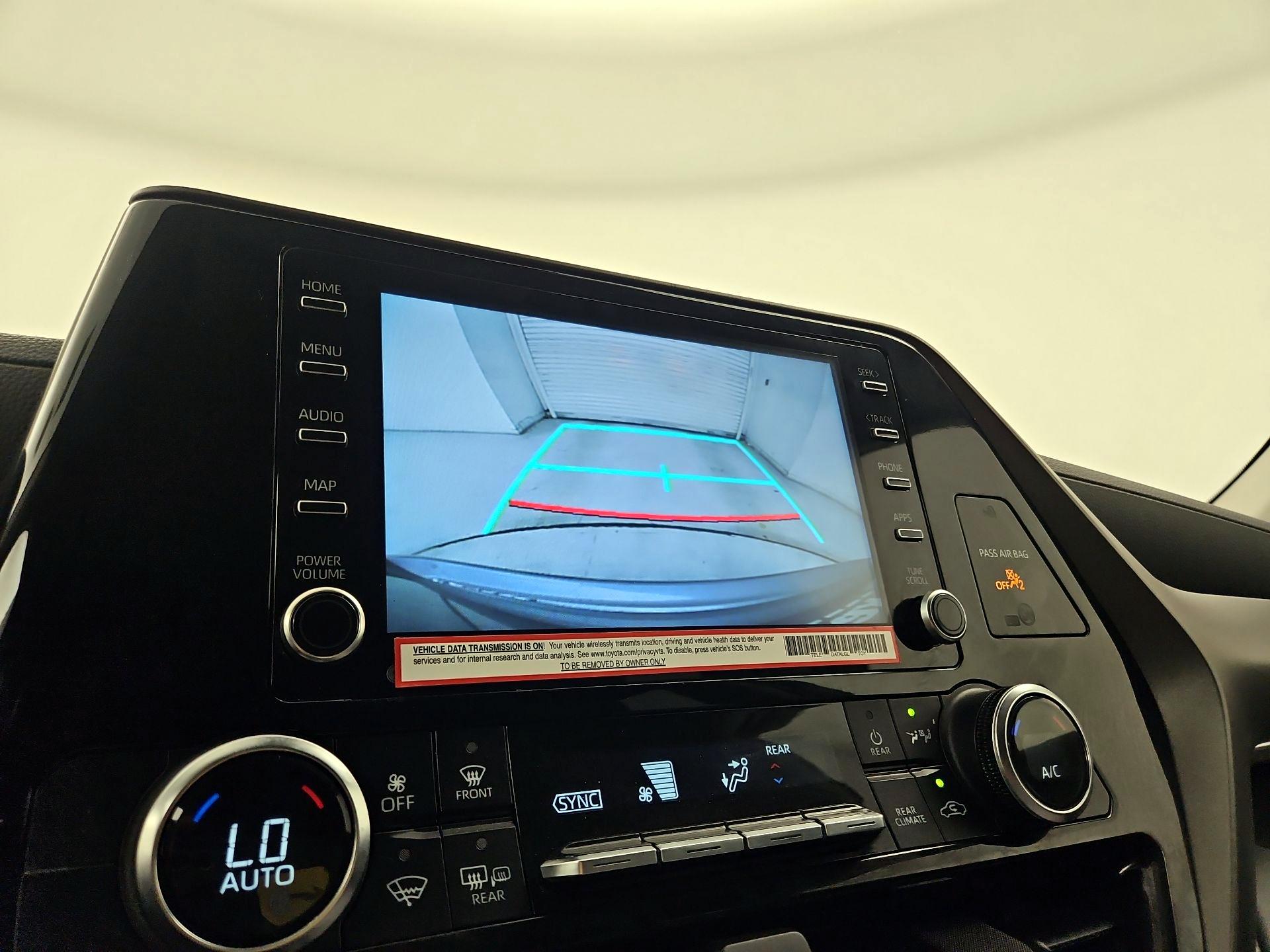 Thumbnail: 2022 Toyota Highlander - 14