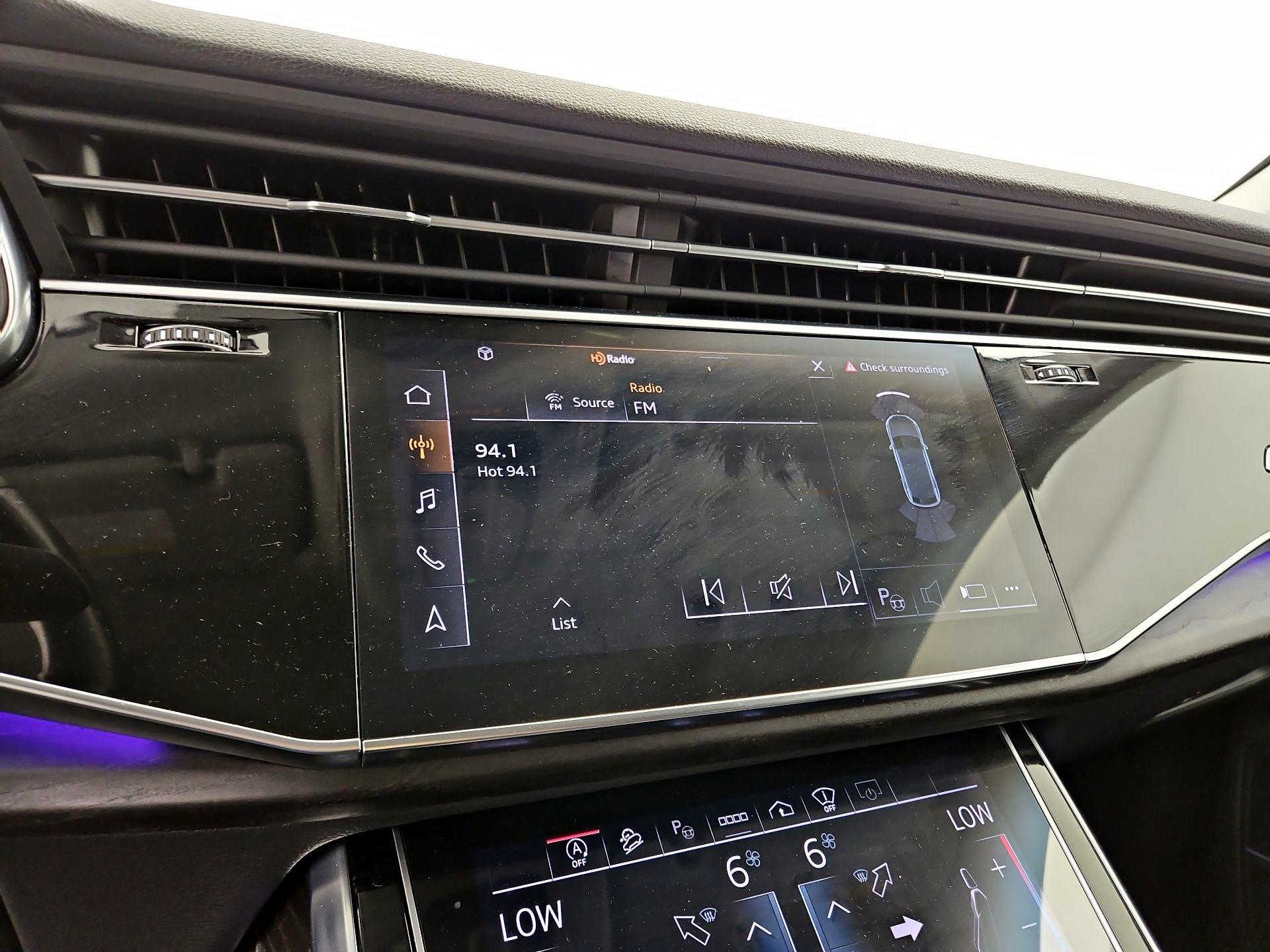 Thumbnail: 2023 Audi Q8 - 13