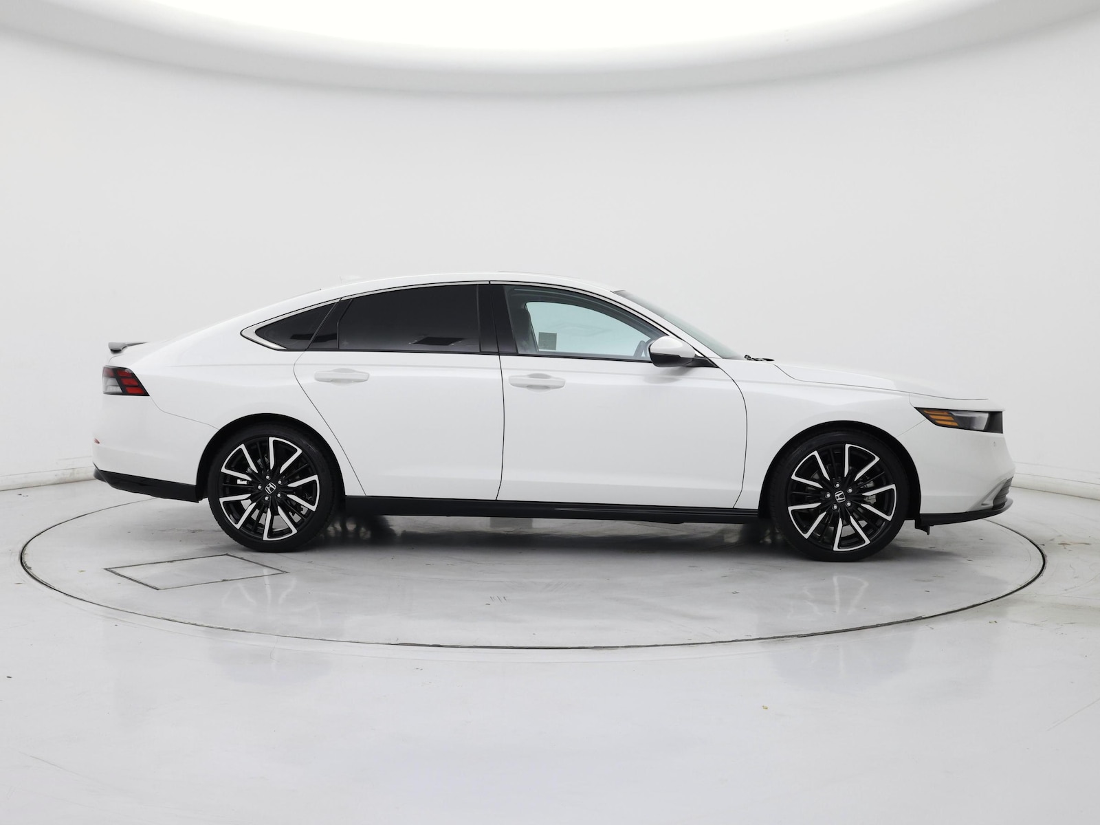 2025 Honda Accord Hybrid Touring - Photo 8