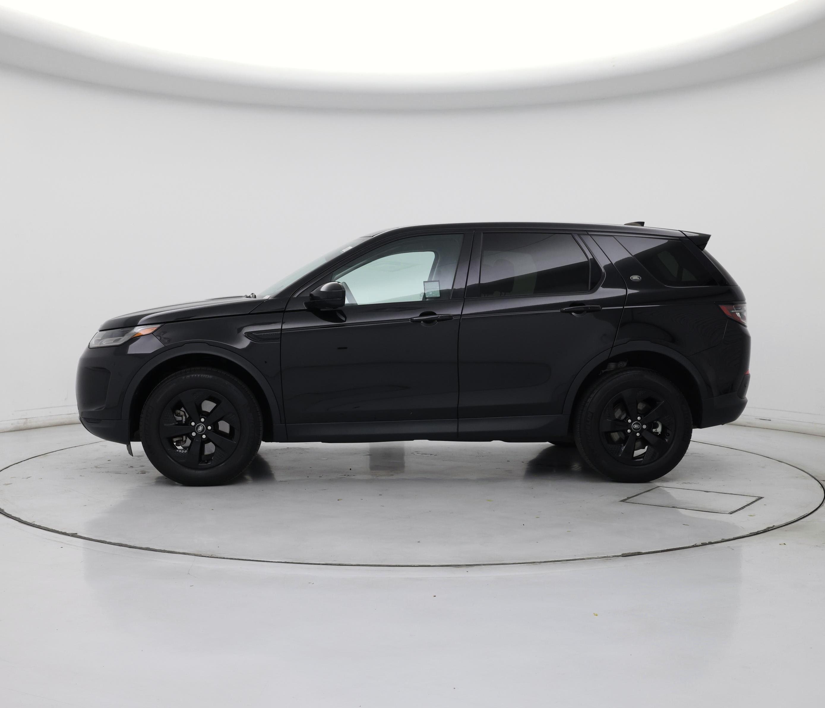 Thumbnail: 2023 Land Rover Discovery Sport - 3