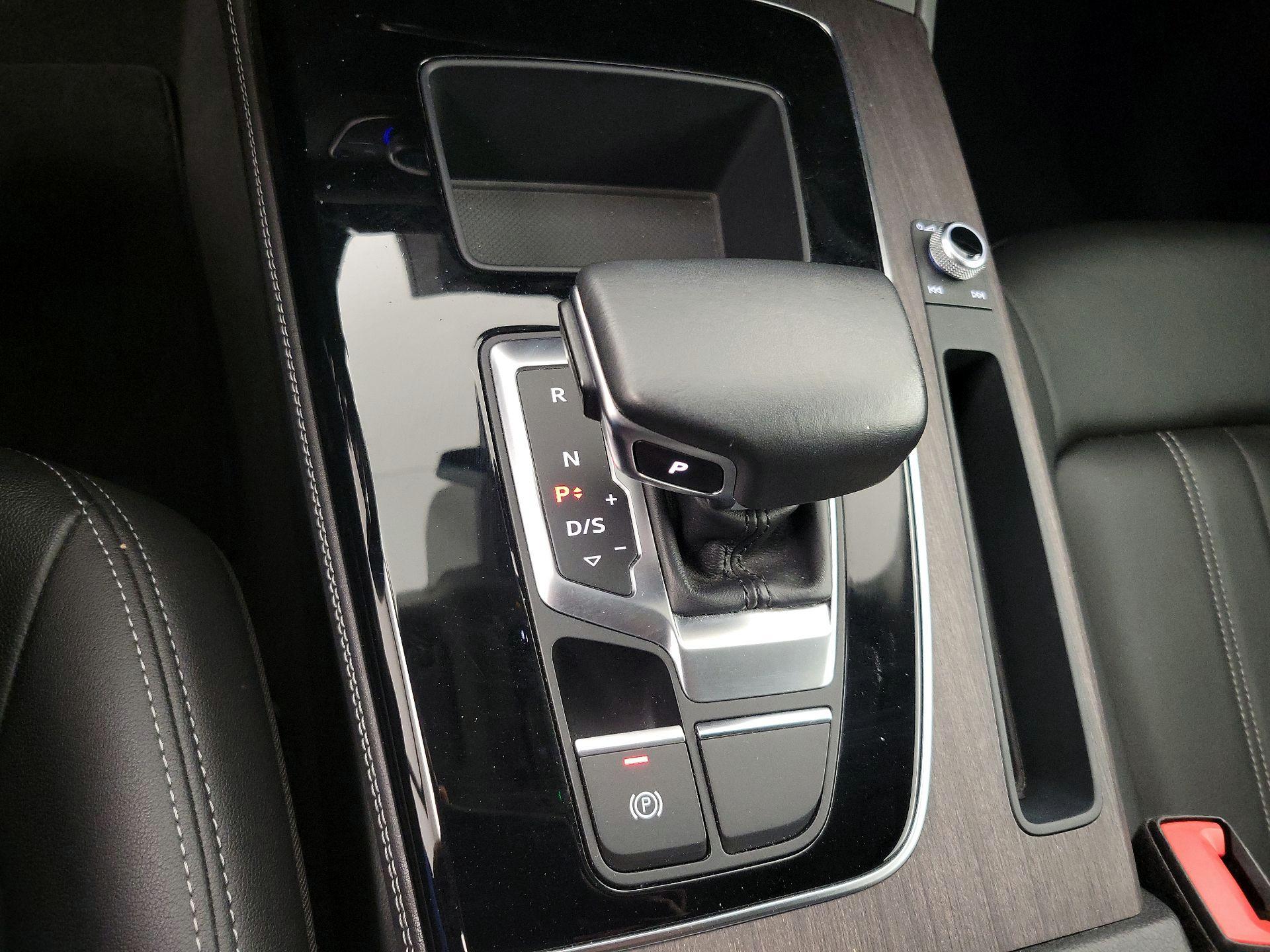 Thumbnail: 2021 Audi Q5 - 18