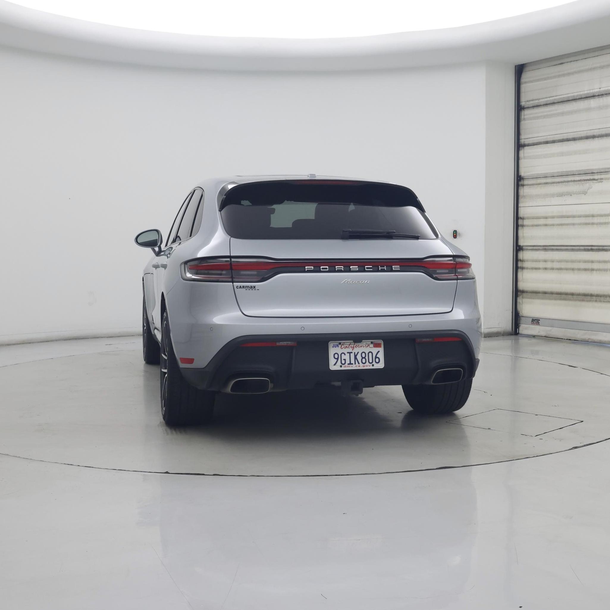 Thumbnail: 2022 Porsche Macan - 6